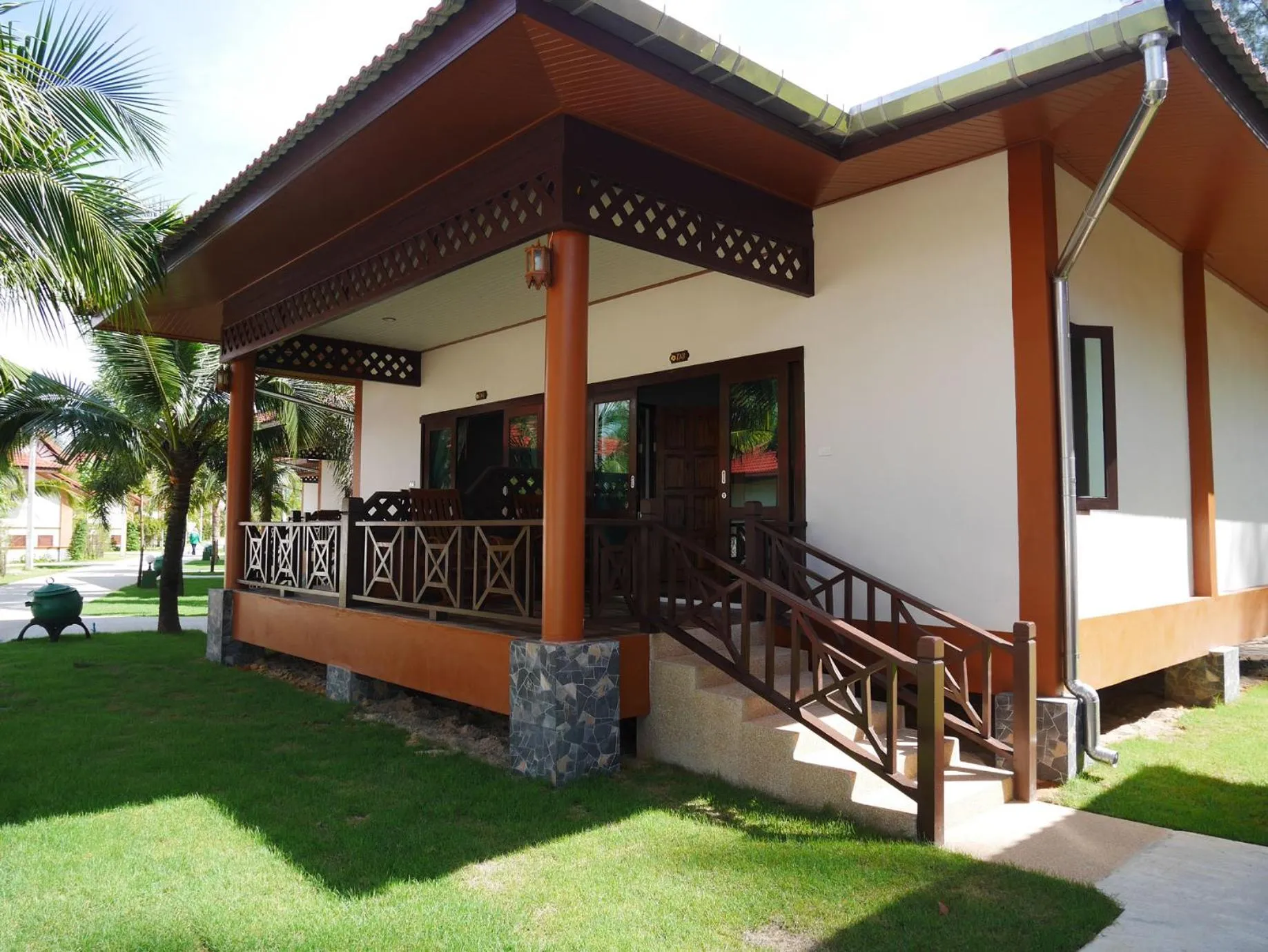 Seating area in The Sunset Beach Resort - Koh Kho Khao