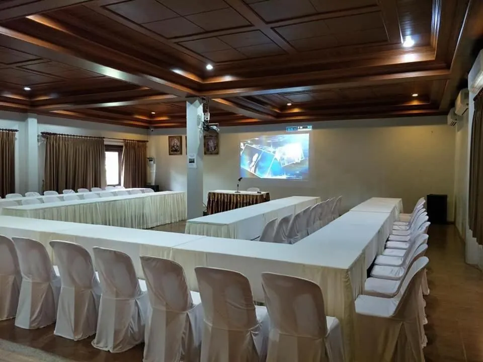 The Sunset Beach Resort - Koh Kho Khao