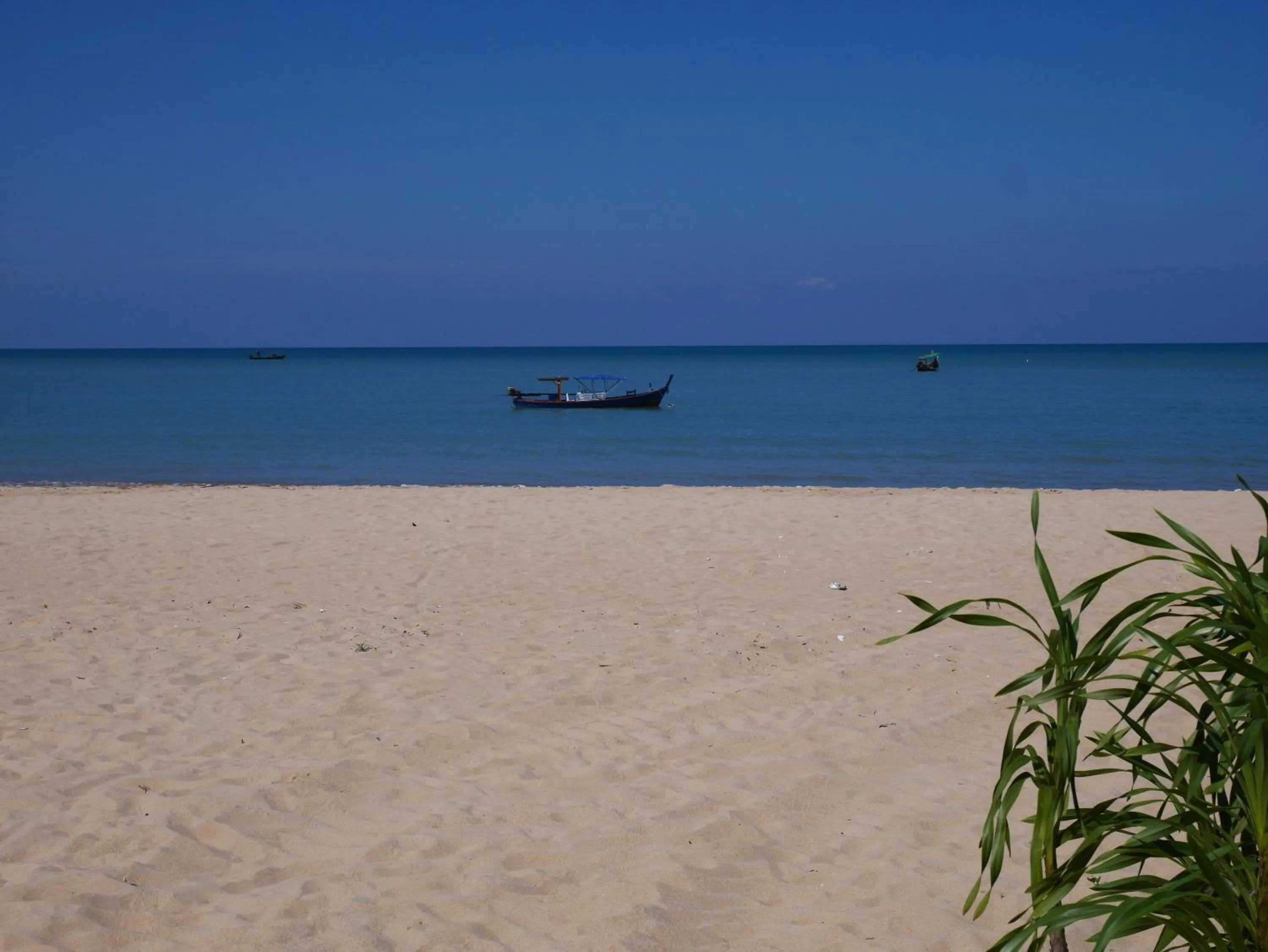 Beach in The Sunset Beach Resort - Koh Kho Khao