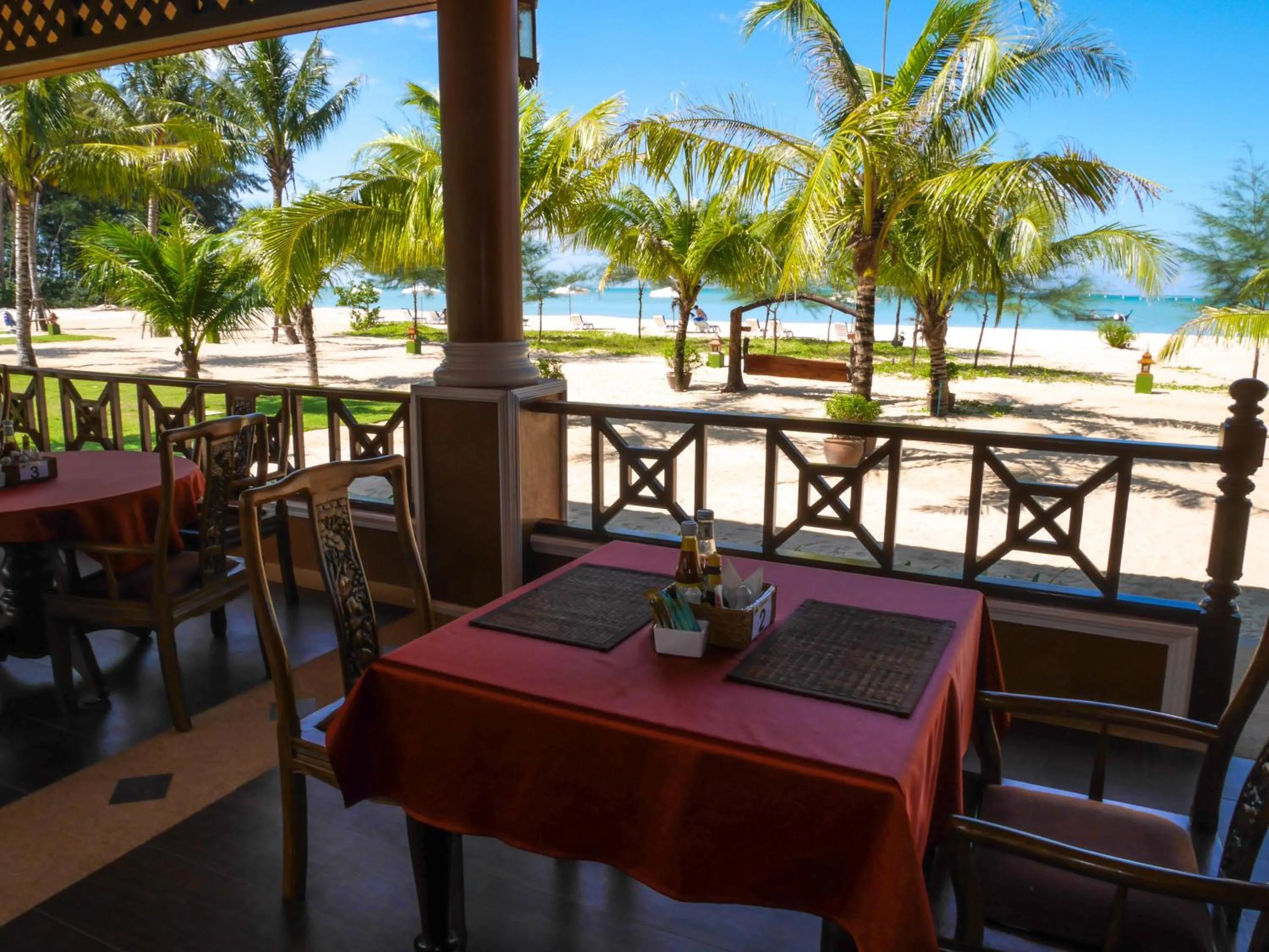 Restaurant/places to eat in The Sunset Beach Resort - Koh Kho Khao