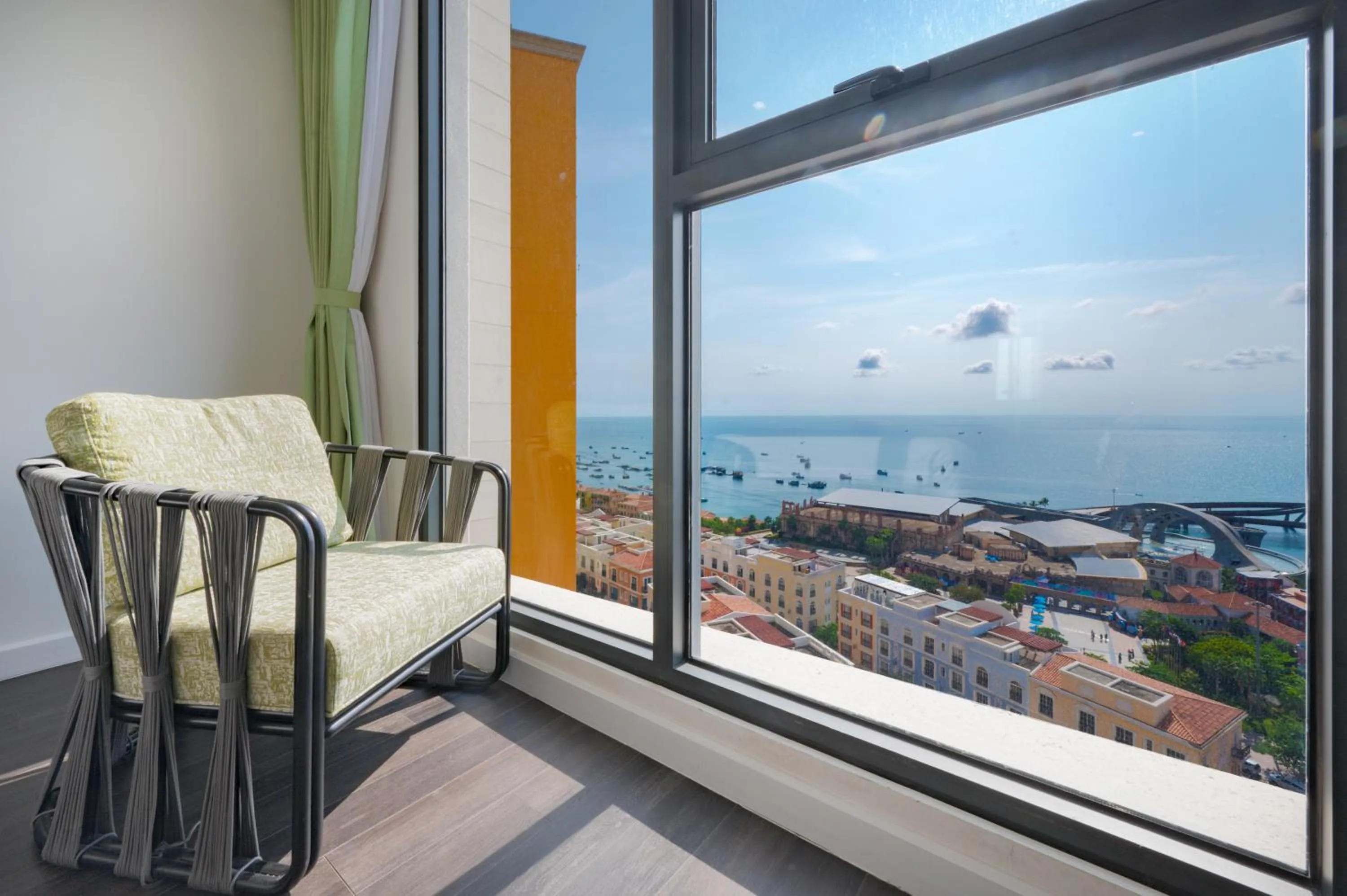 Seating area in Elyday Apartment Hillside Phu Quoc - Sea & Firework view