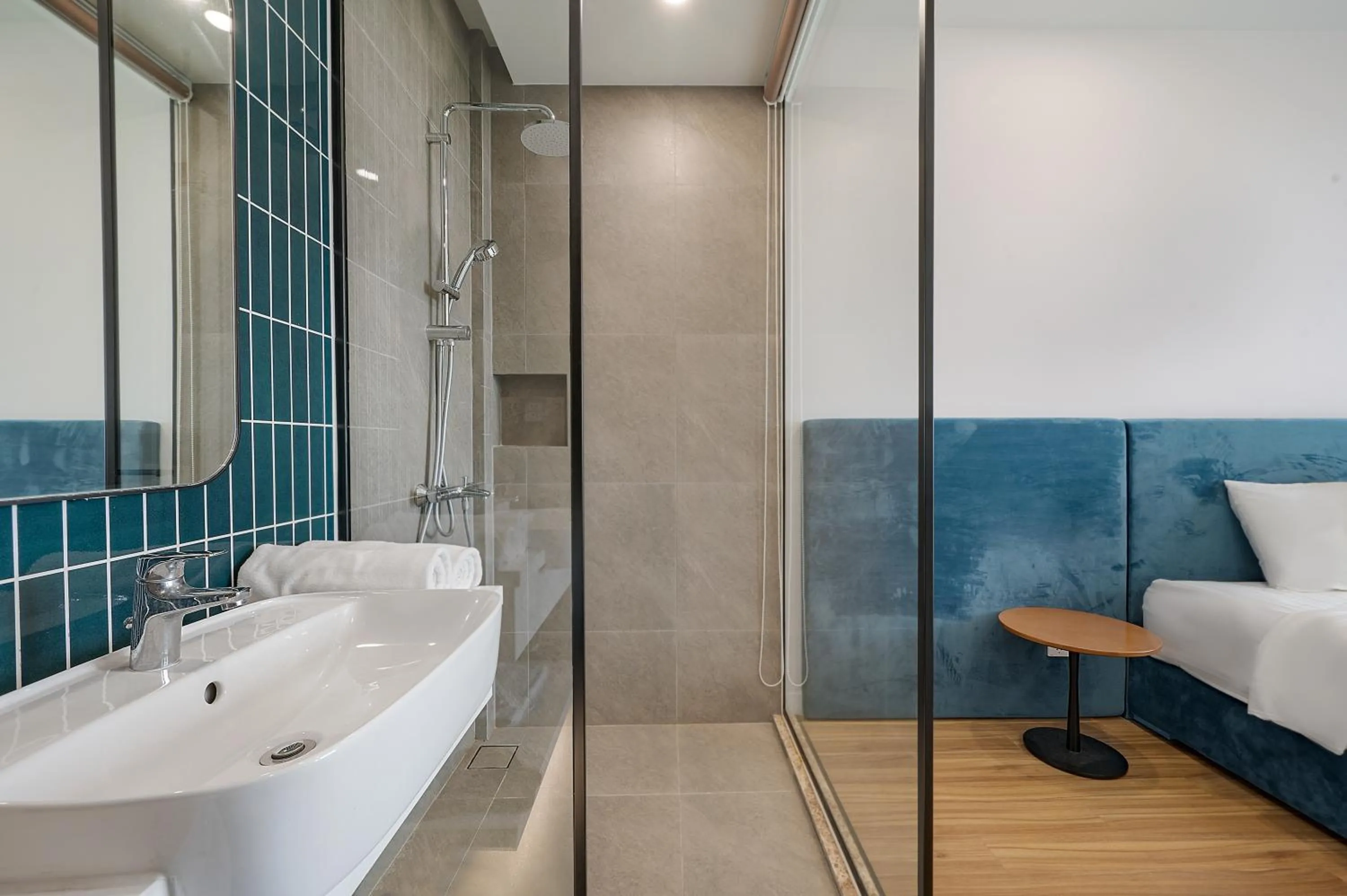 Bathroom in Elyday Apartment Hillside Phu Quoc - Sea & Firework view