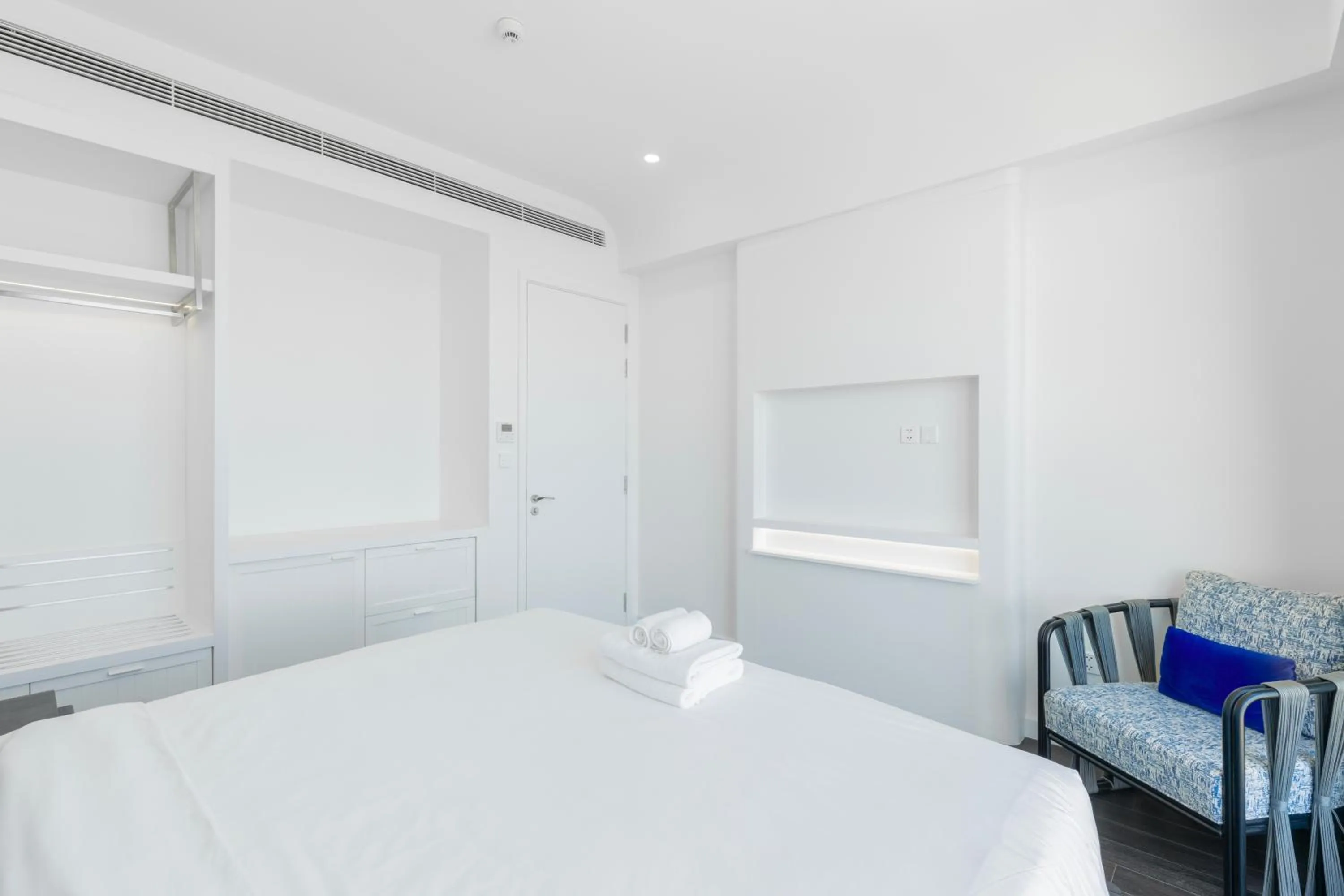 Bedroom, Bed in Elyday Apartment Hillside Phu Quoc - Sea & Firework view