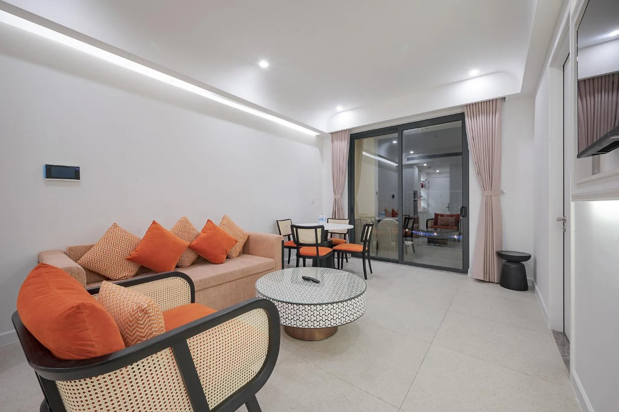 TV and multimedia in Elyday Apartment Hillside Phu Quoc - Sea & Firework view