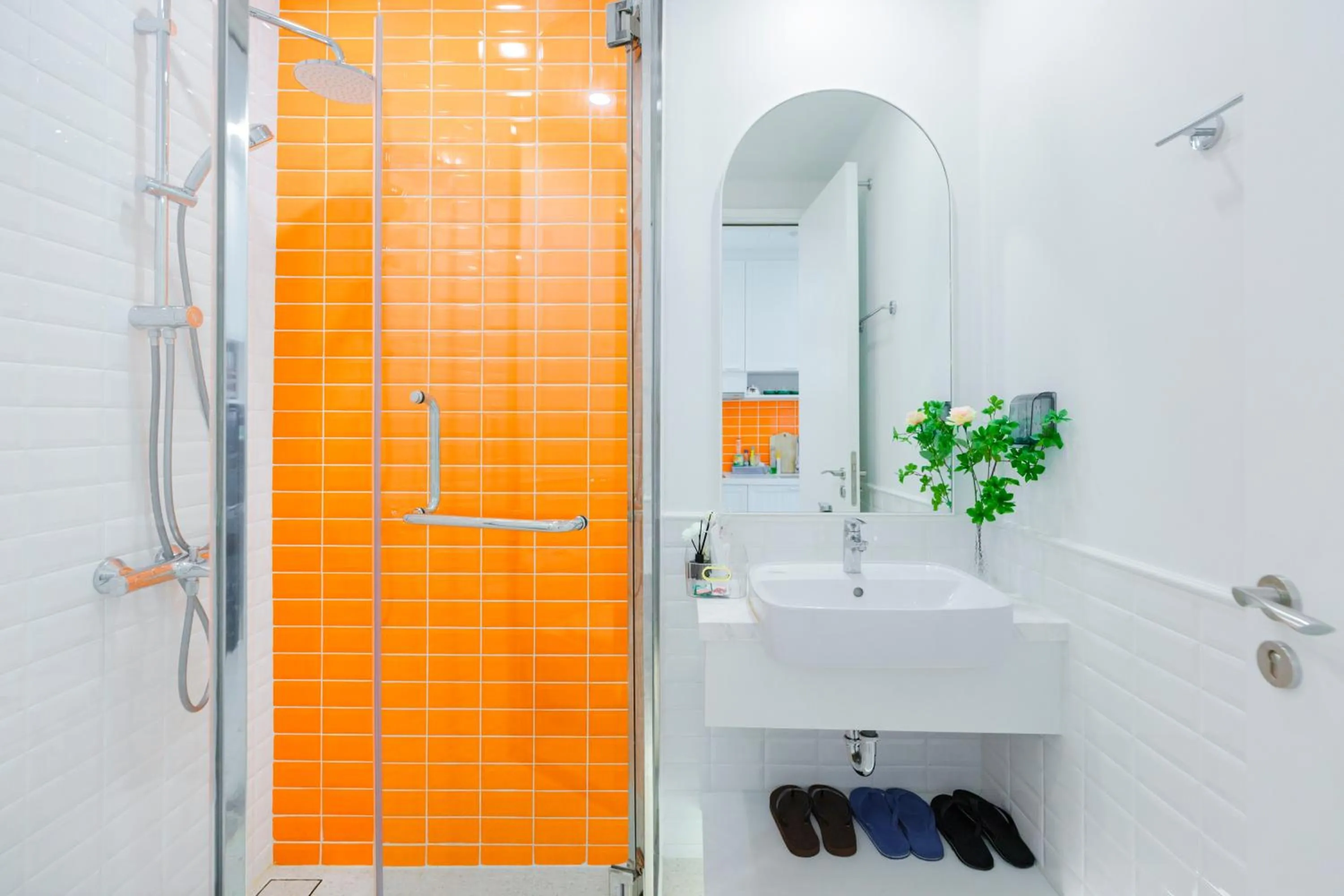 Bathroom in Elyday Apartment Hillside Phu Quoc - Sea & Firework view