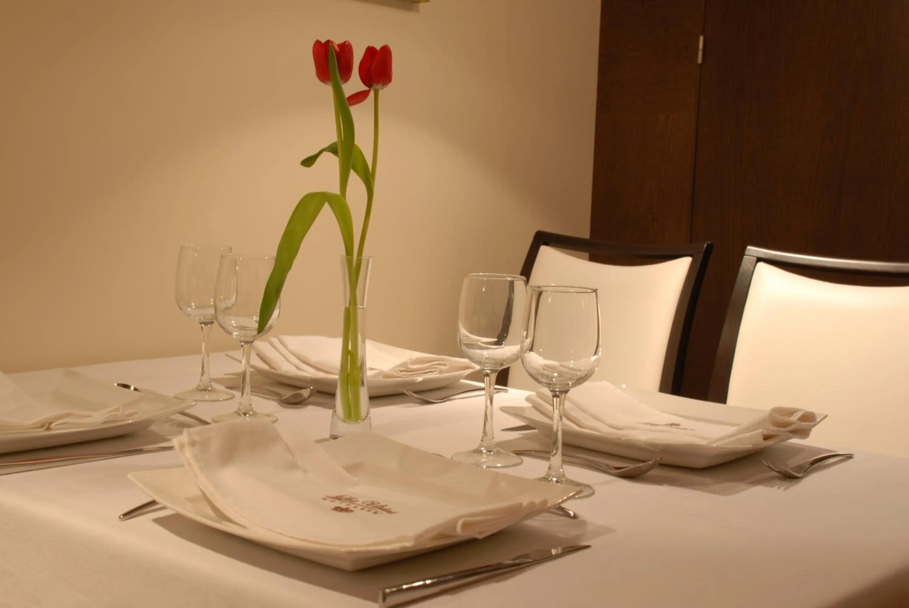 Restaurant/places to eat in Hotel Los Usías