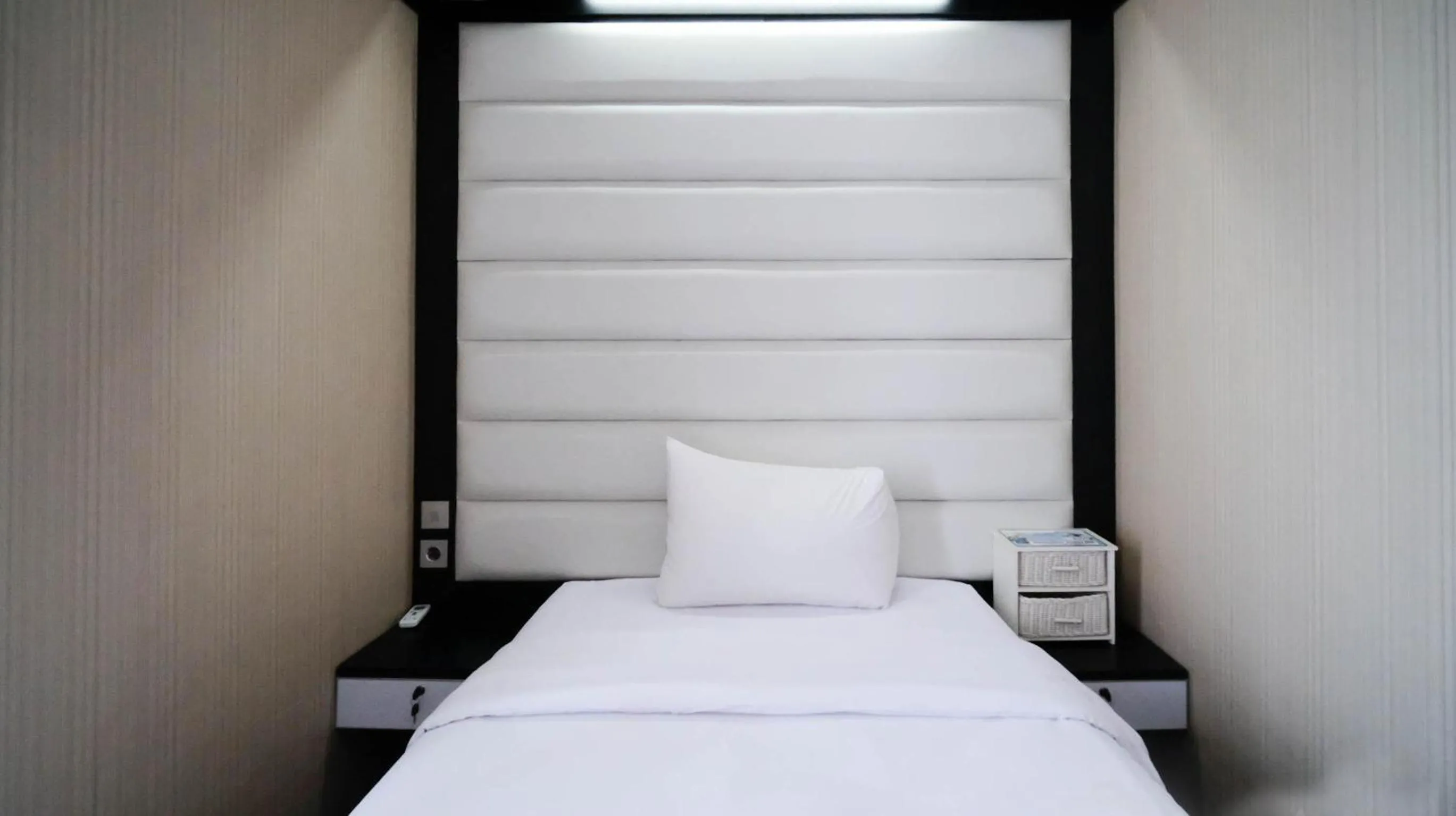 Two-Bedroom Apartment in Strategic and Comfy 2BR Apartment at Trillium Residence By Travelio
