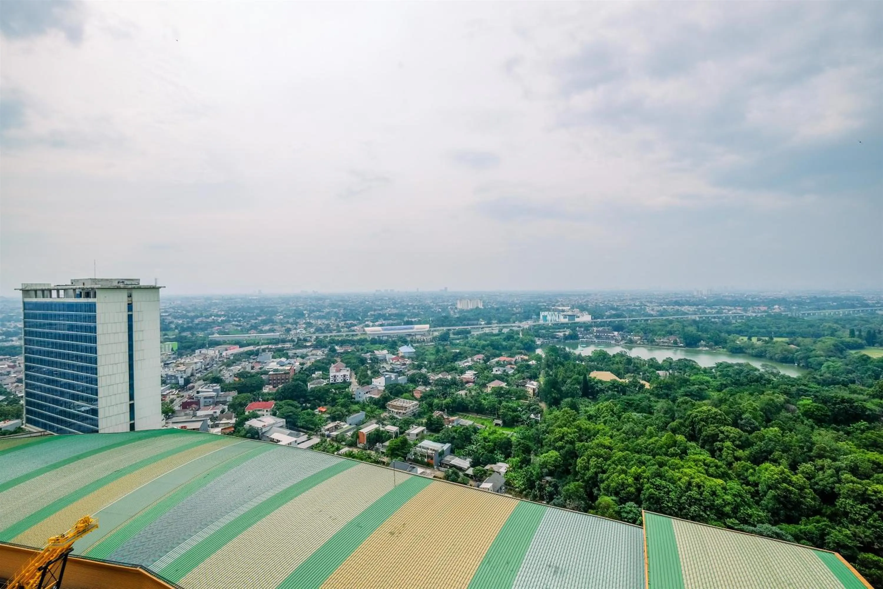 Good Deal 2BR at High Floor Transpark Cibubur Apartment By Travelio