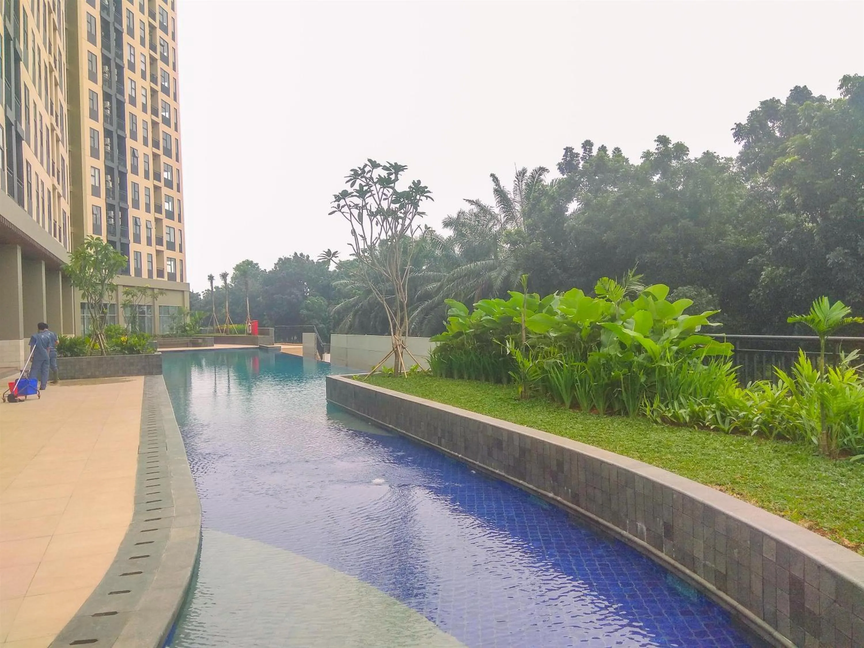 Good Deal 2BR at High Floor Transpark Cibubur Apartment By Travelio