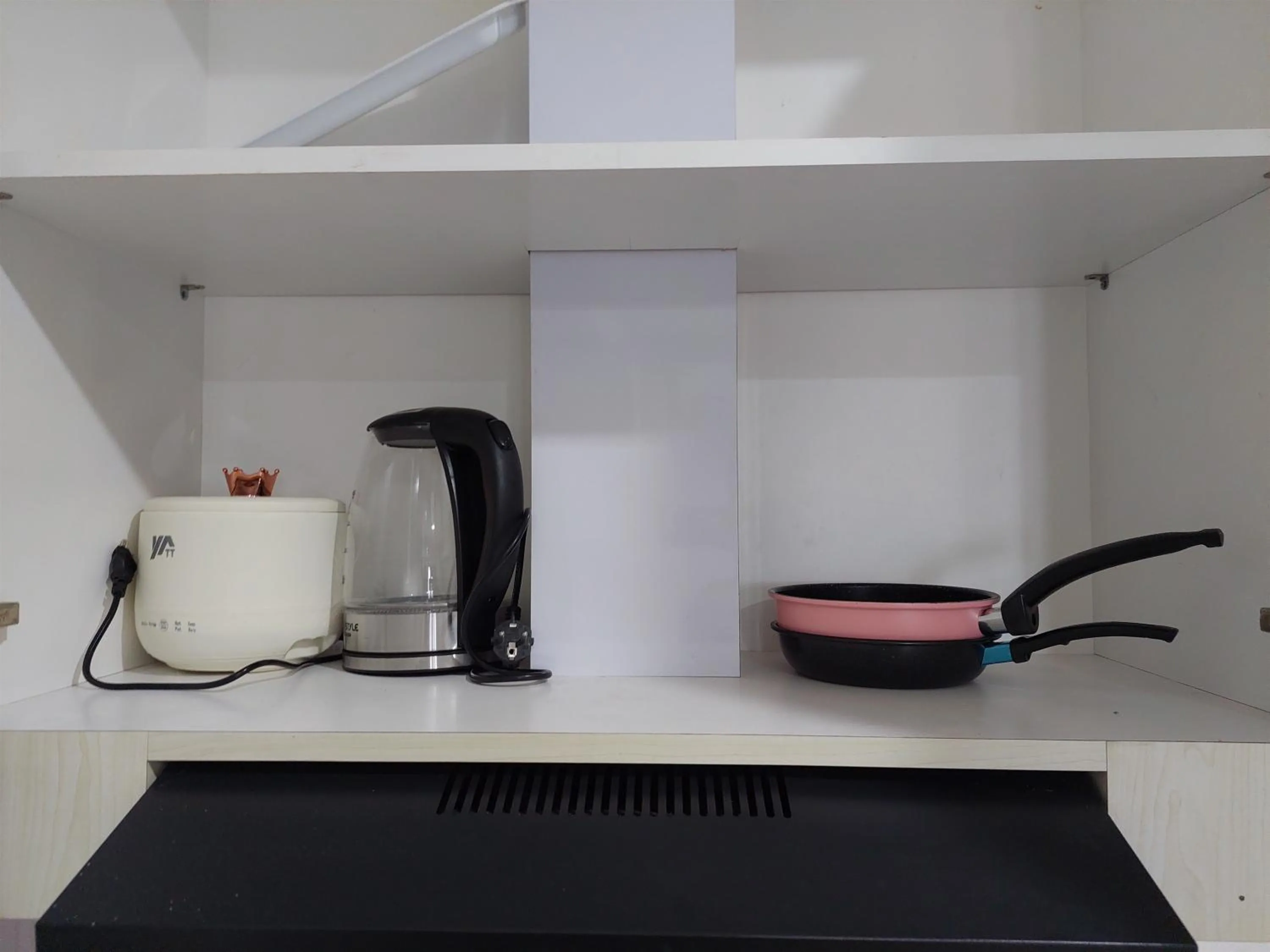 Kitchen or kitchenette in Comfy and Modern Studio Room The Ayoma Apartment By Travelio