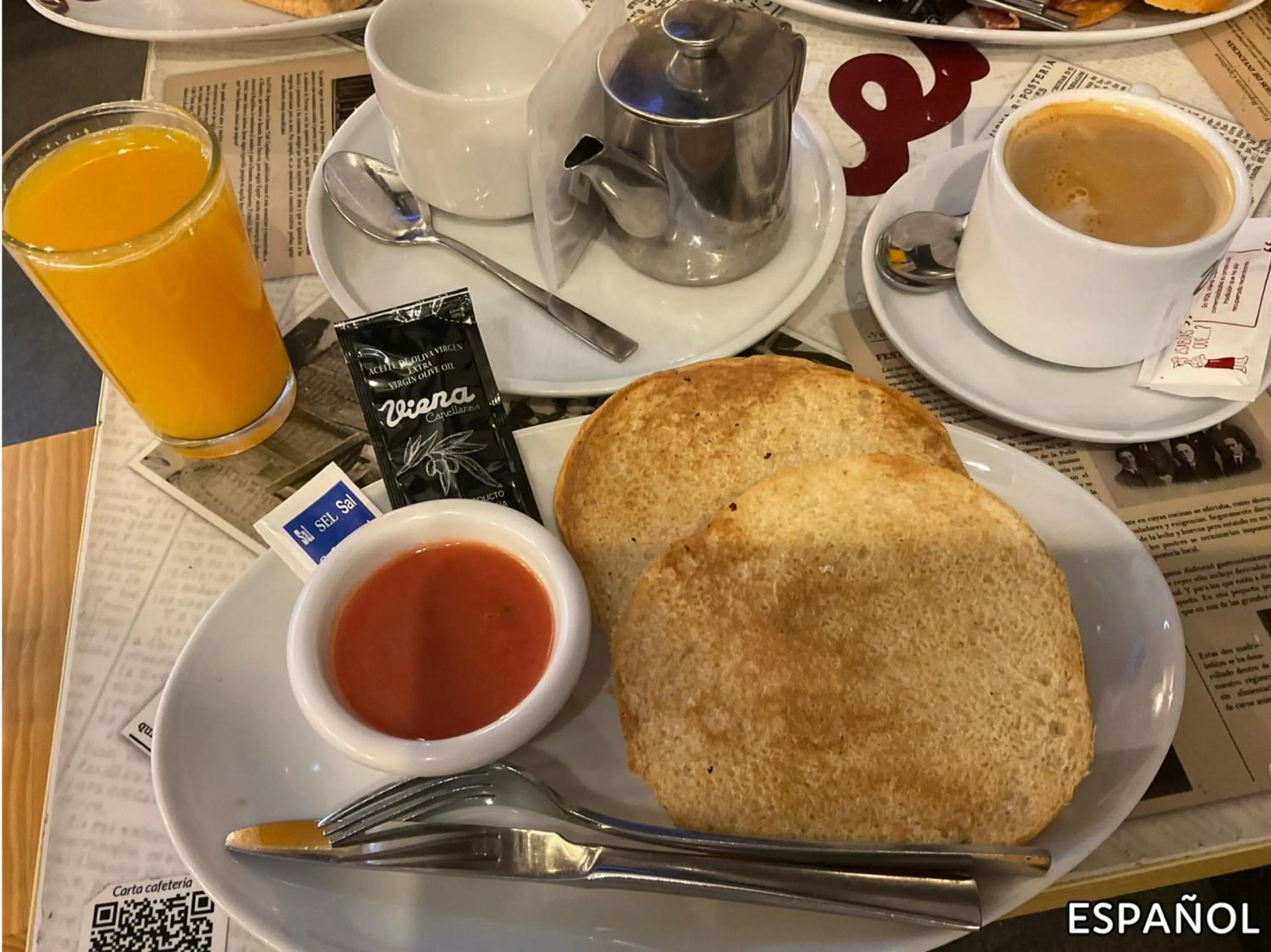 Breakfast in Luz Madrid Rooms