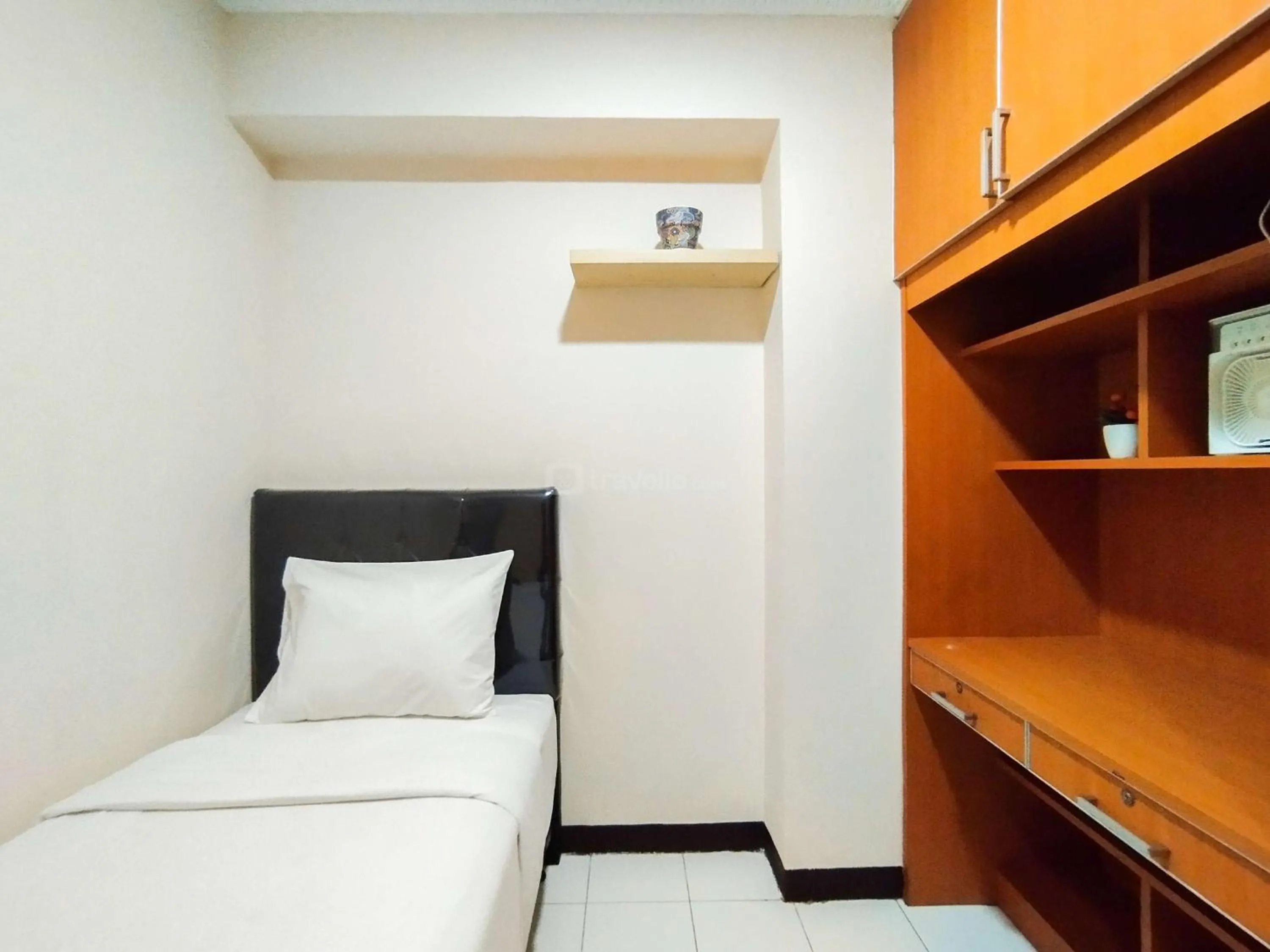 Two-Bedroom Apartment in Serene 2BR Apartment at Gateway Ahmad Yani Cicadas By Travelio
