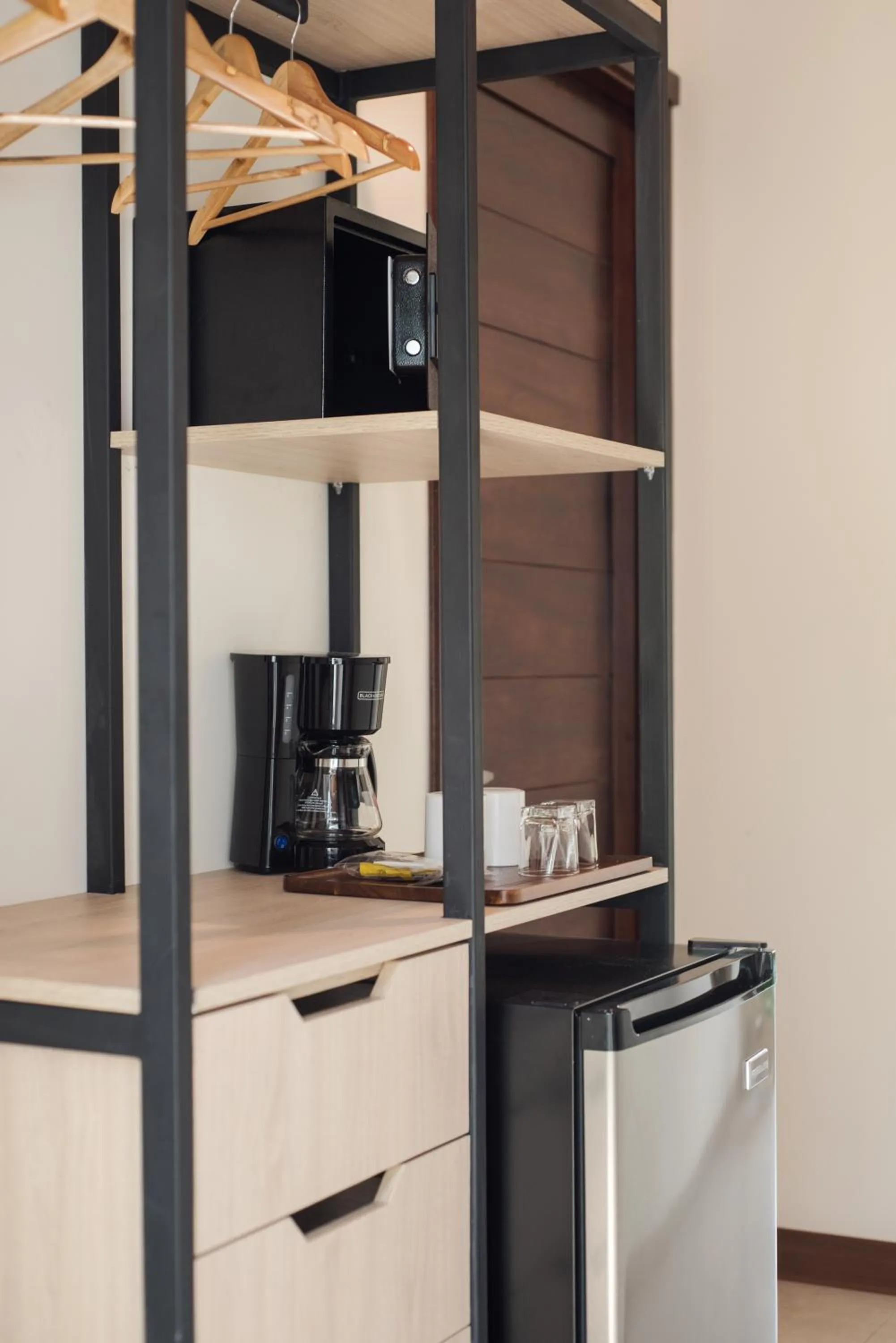 Coffee/tea facilities in Fortuna Retreat