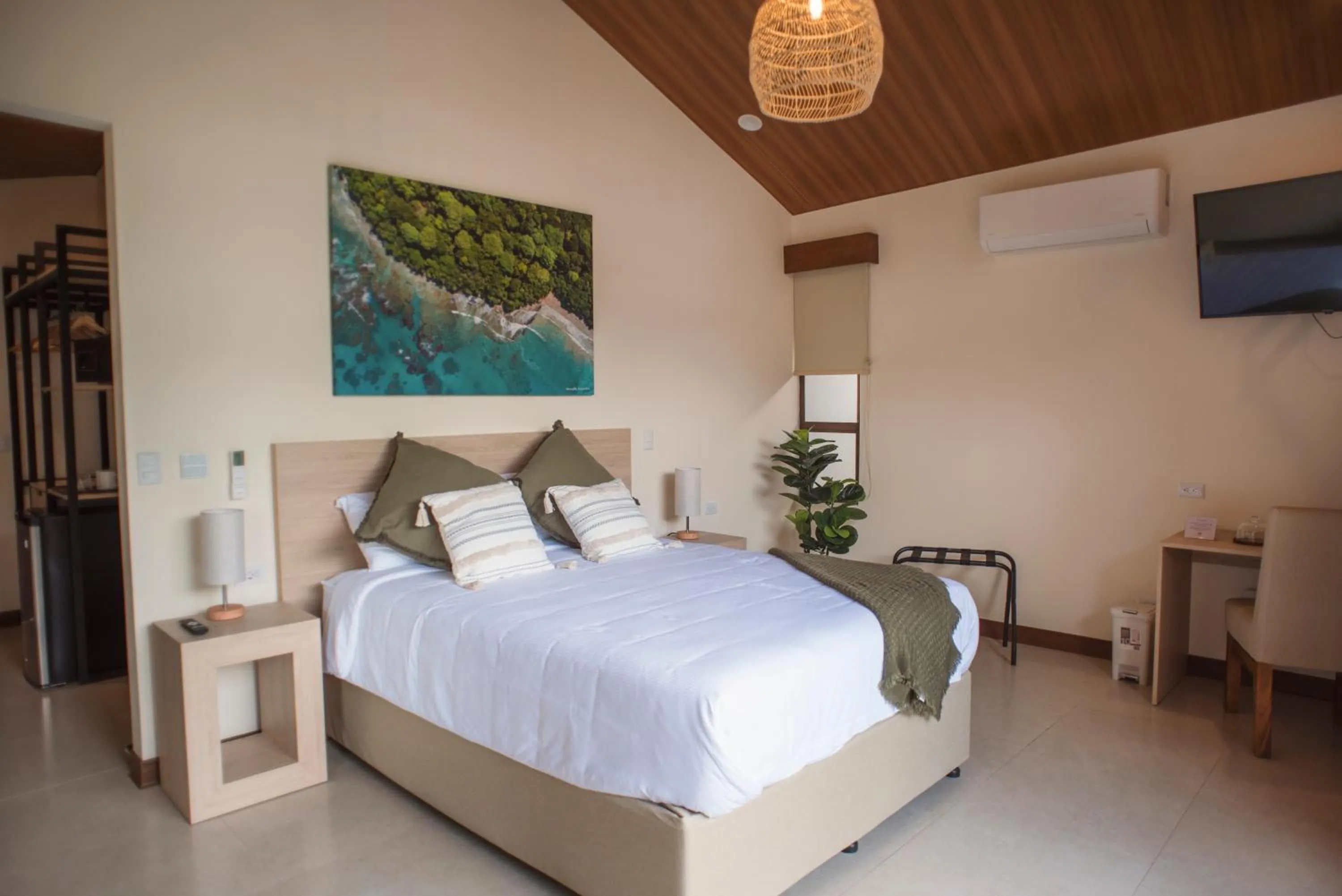 Bed in Fortuna Retreat