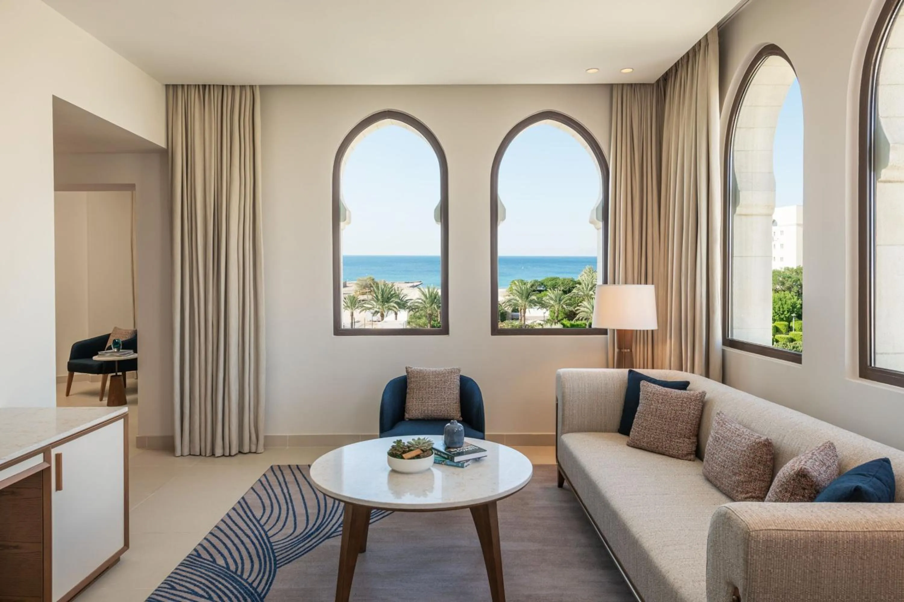 Lounge or bar in The Westin Saraya Aqaba Resort & Spa