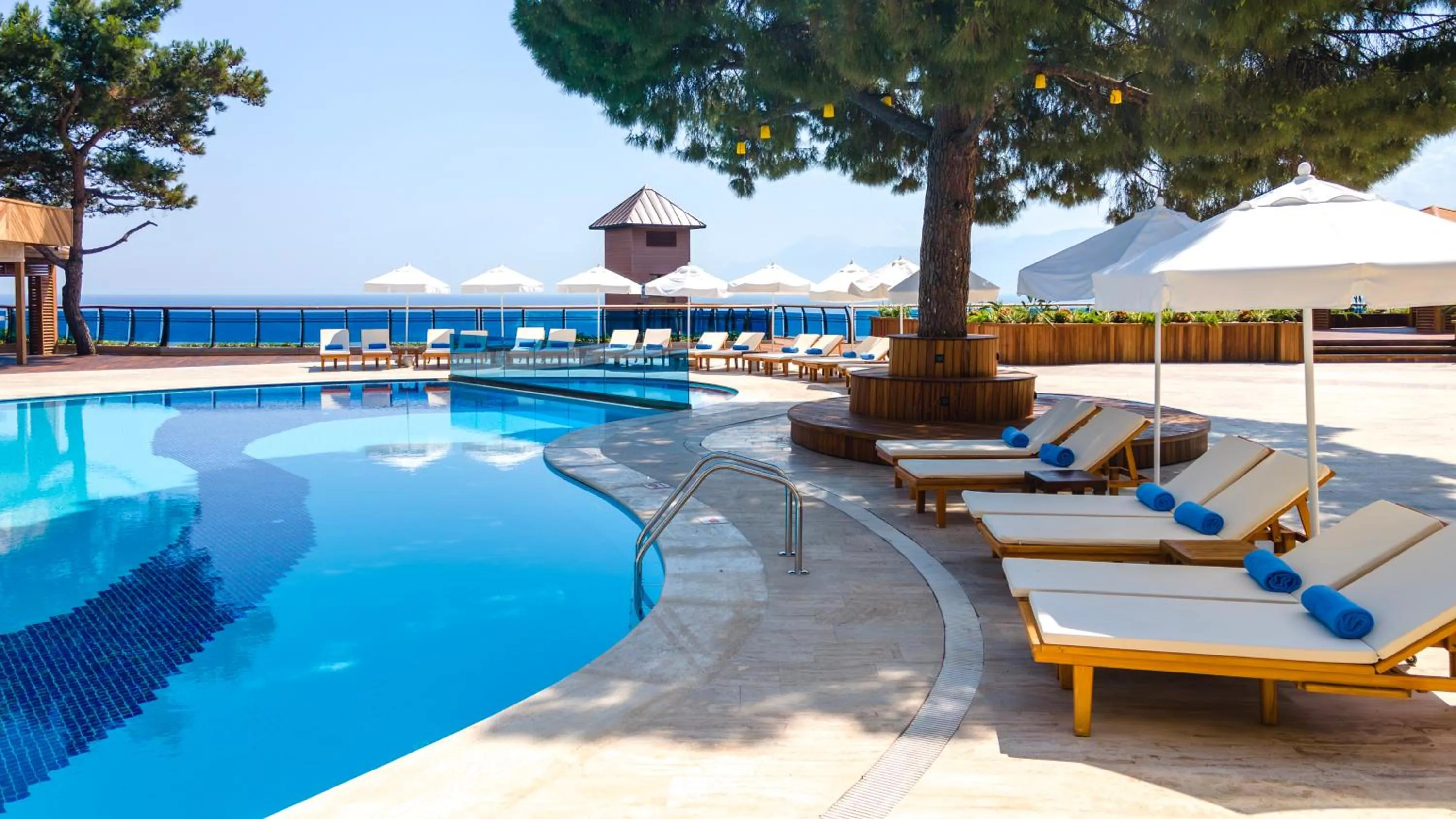 Day in Delta Hotels by Marriott Antalya Lara - Adult Only 18 Plus