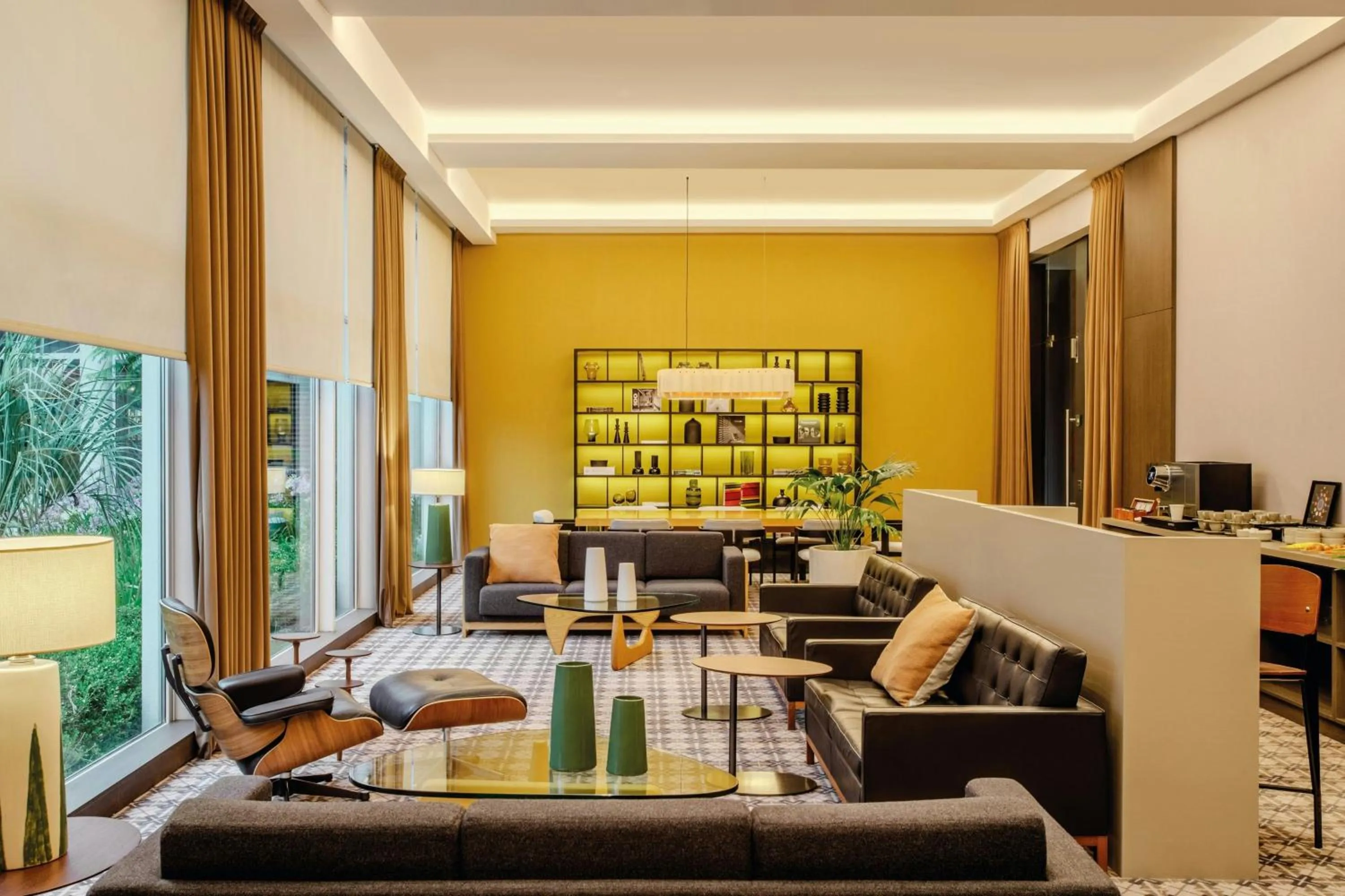 Lounge or bar in Sheraton Buenos Aires Greenville Polo & Resort