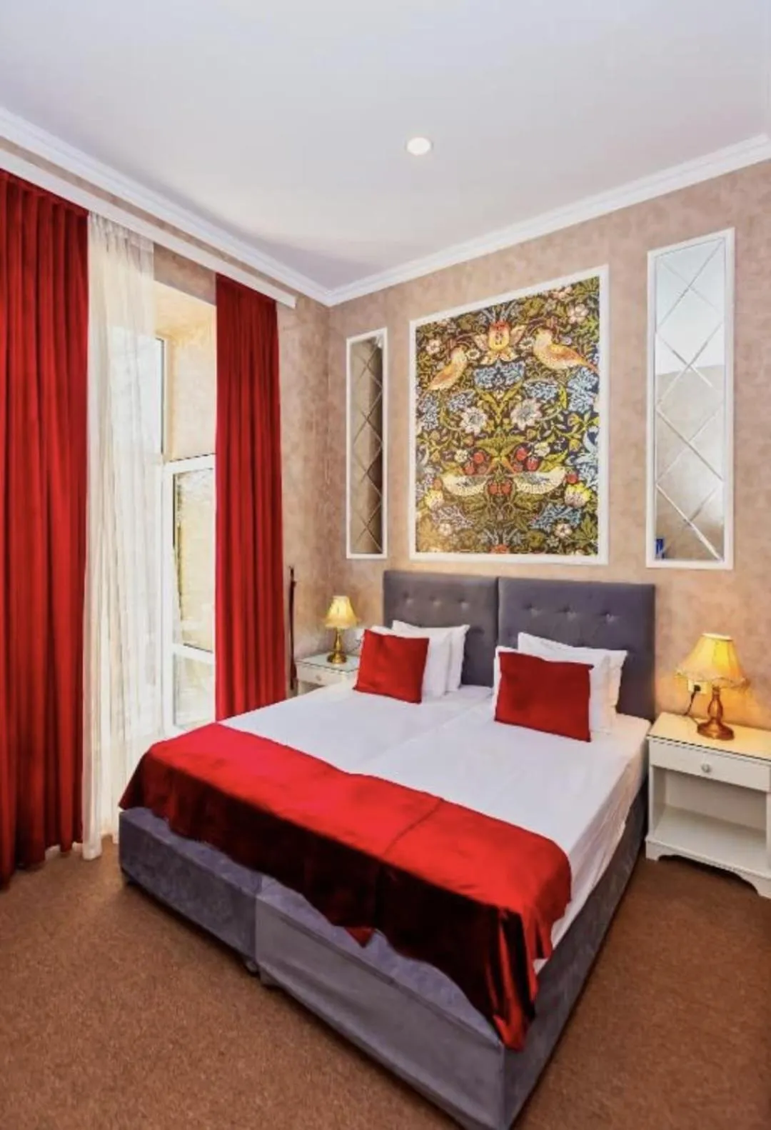 Bed in NH Nizami Hotel