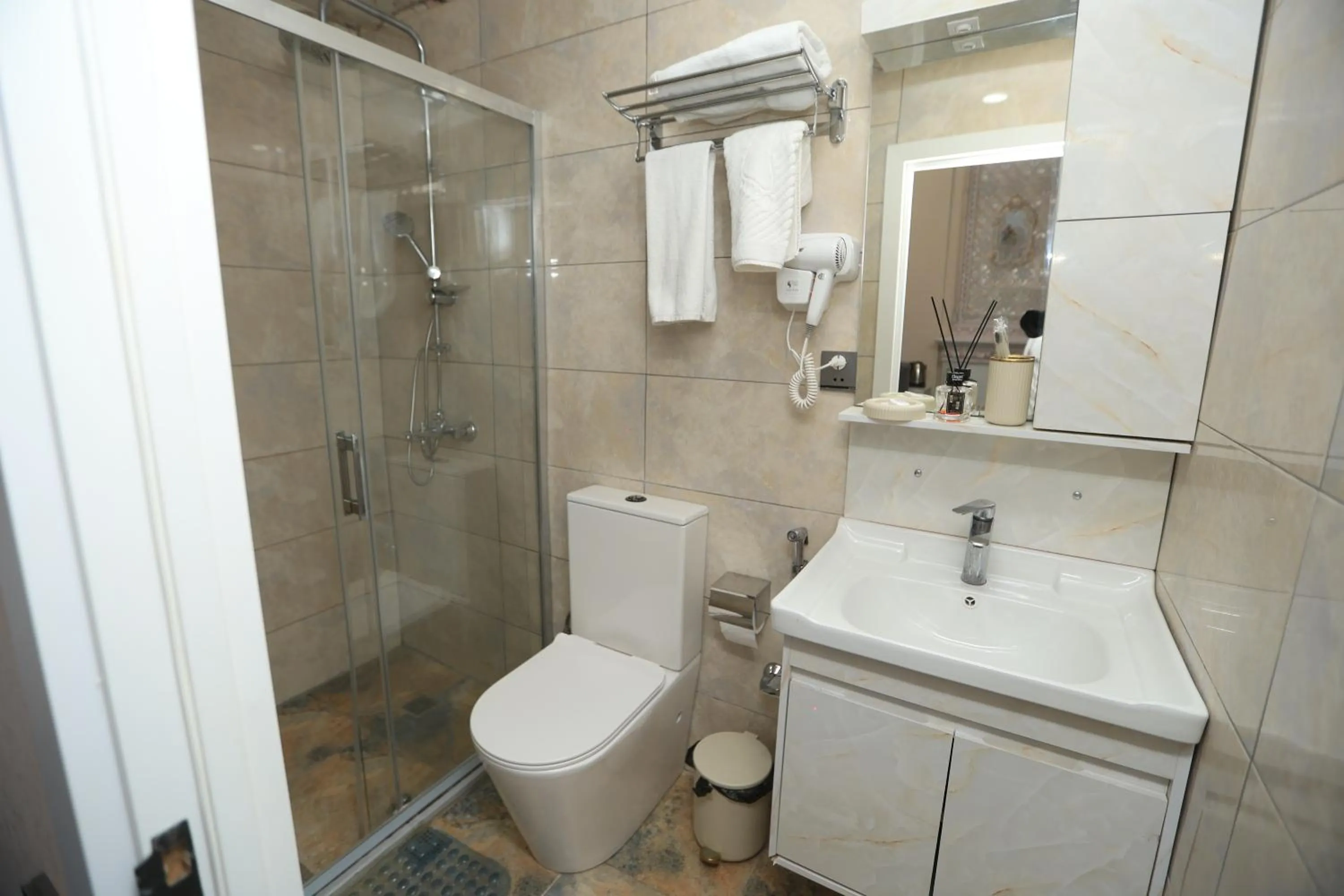 Shower in NH Nizami Hotel