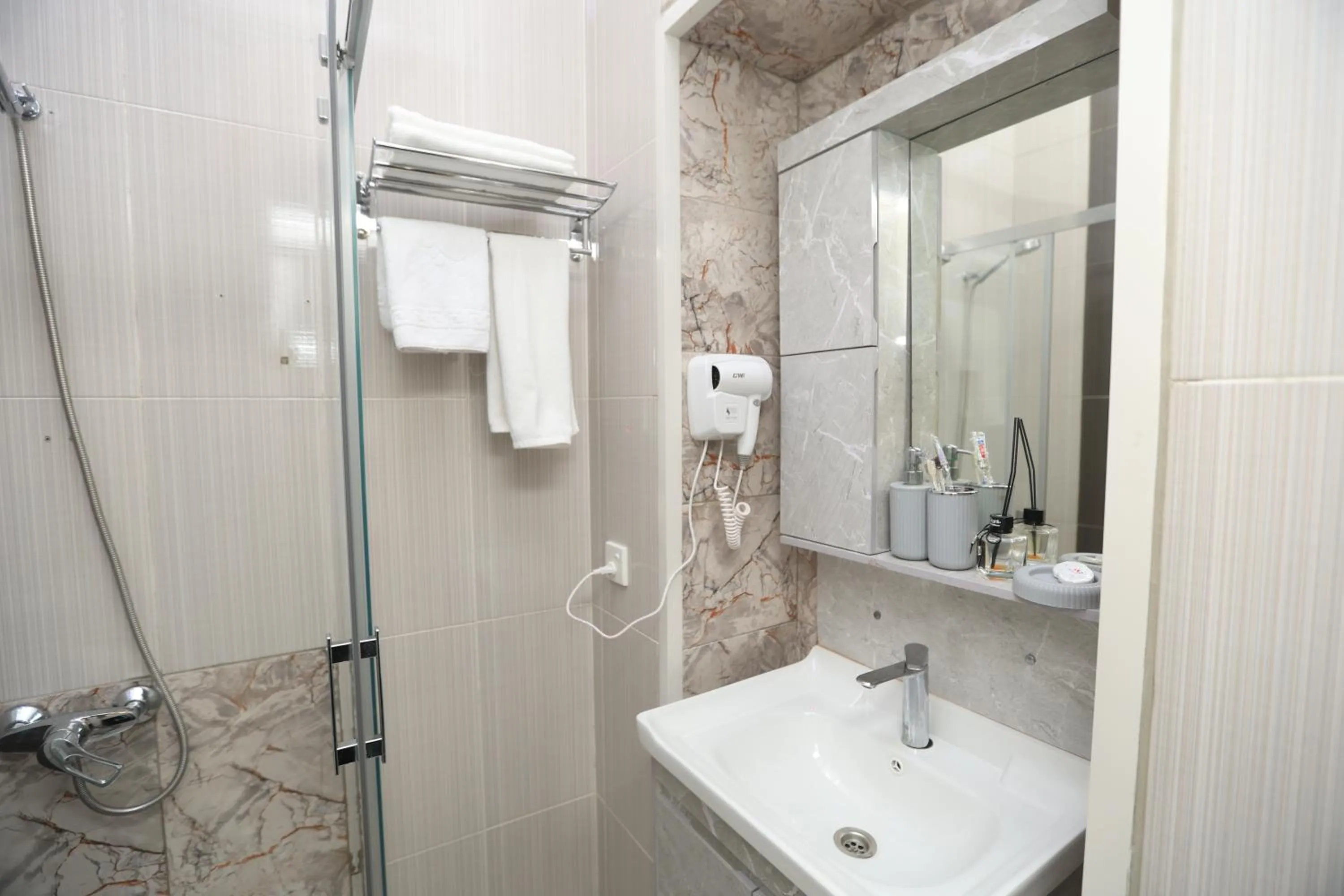 Shower in NH Nizami Hotel