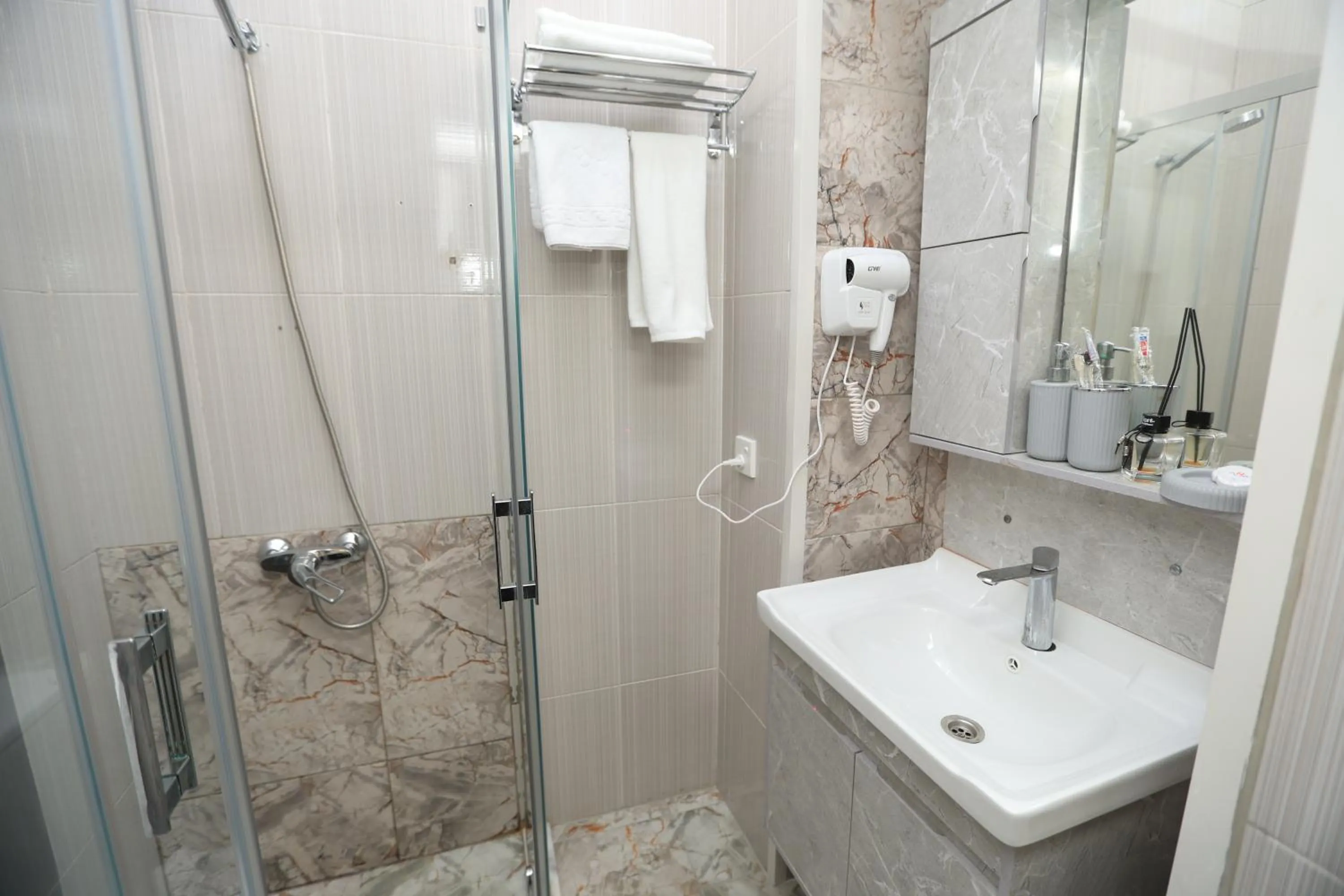 Shower in NH Nizami Hotel