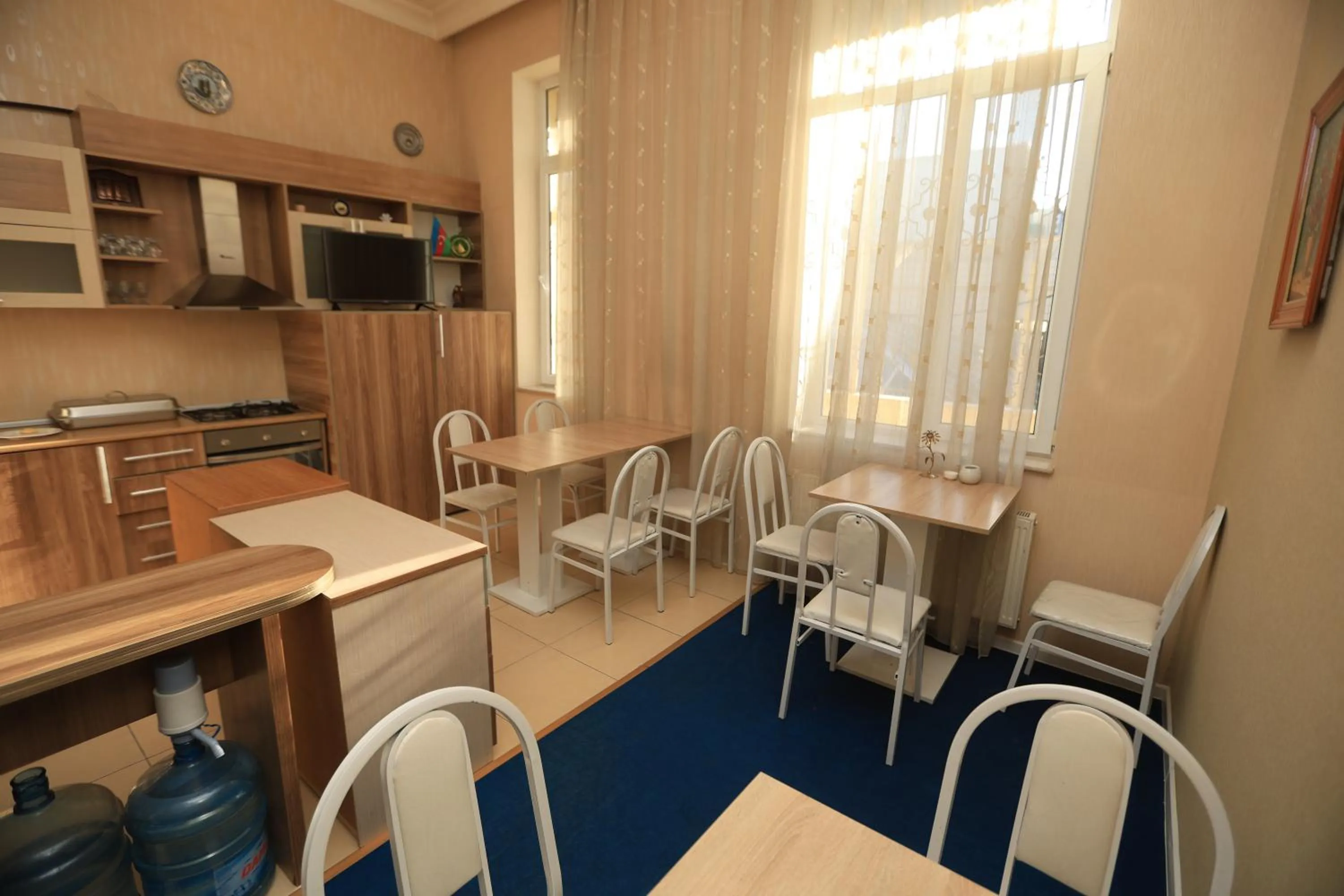 Kitchen or kitchenette in NH Nizami Hotel