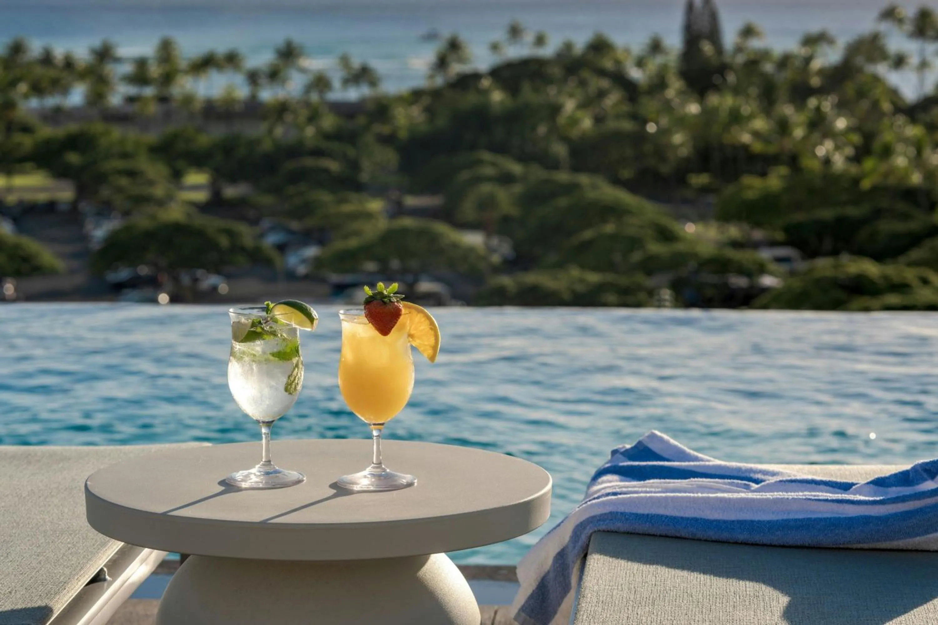 Lounge or bar in Marriott Vacation Club, Waikiki