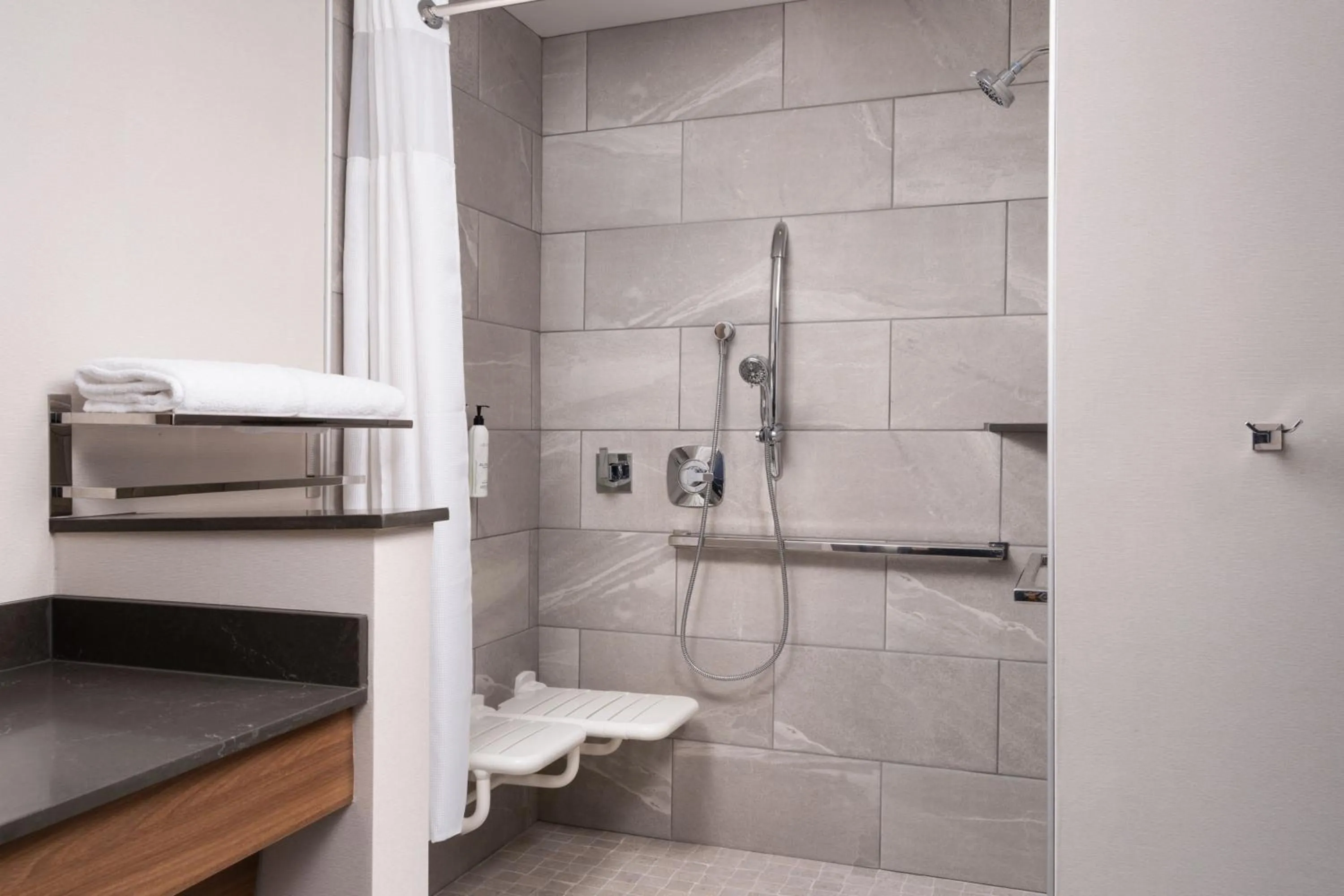 Bathroom in Fairfield by Marriott Inn & Suites Waycross