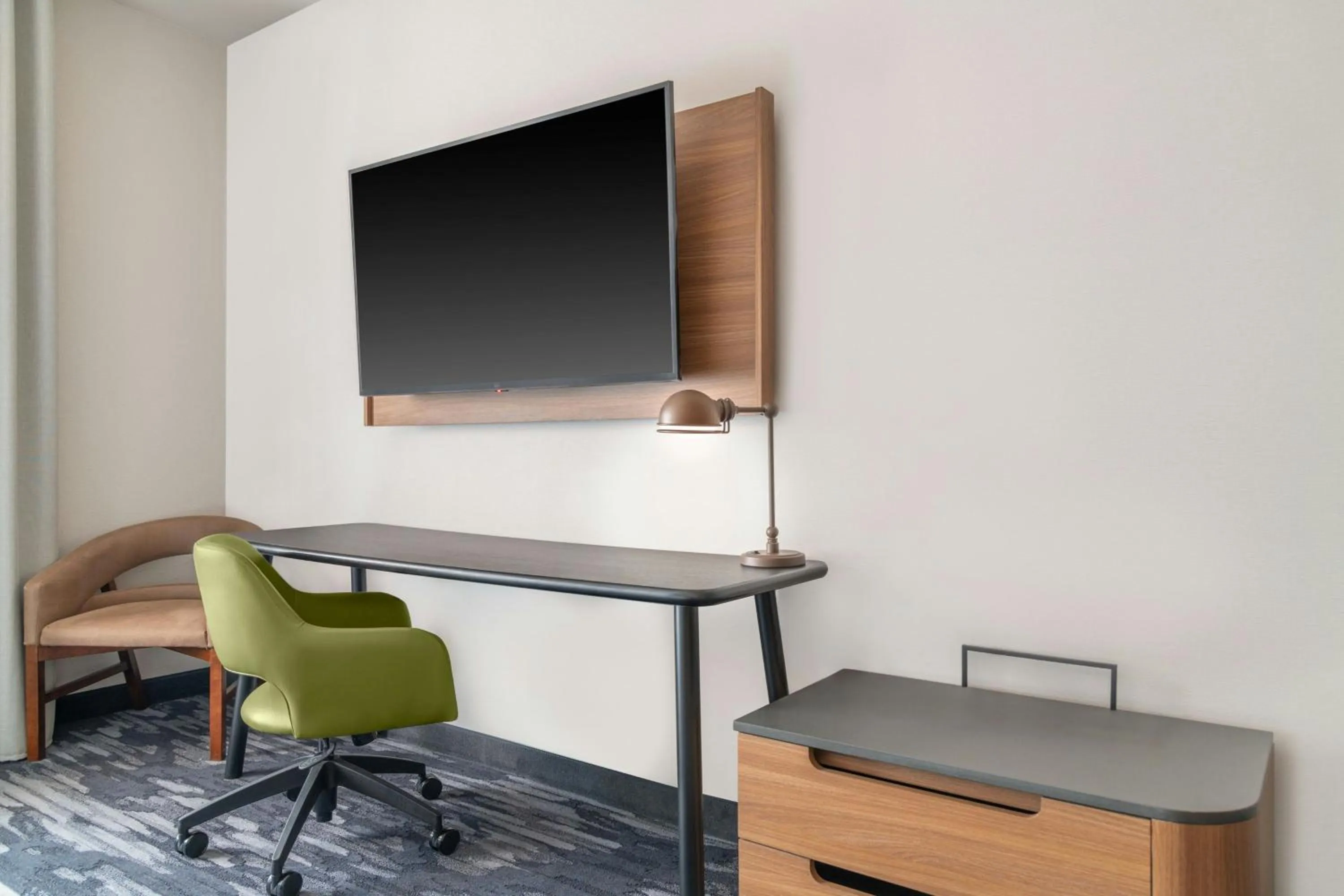 Photo of the whole room in Fairfield by Marriott Inn & Suites Kansas City at The Legends