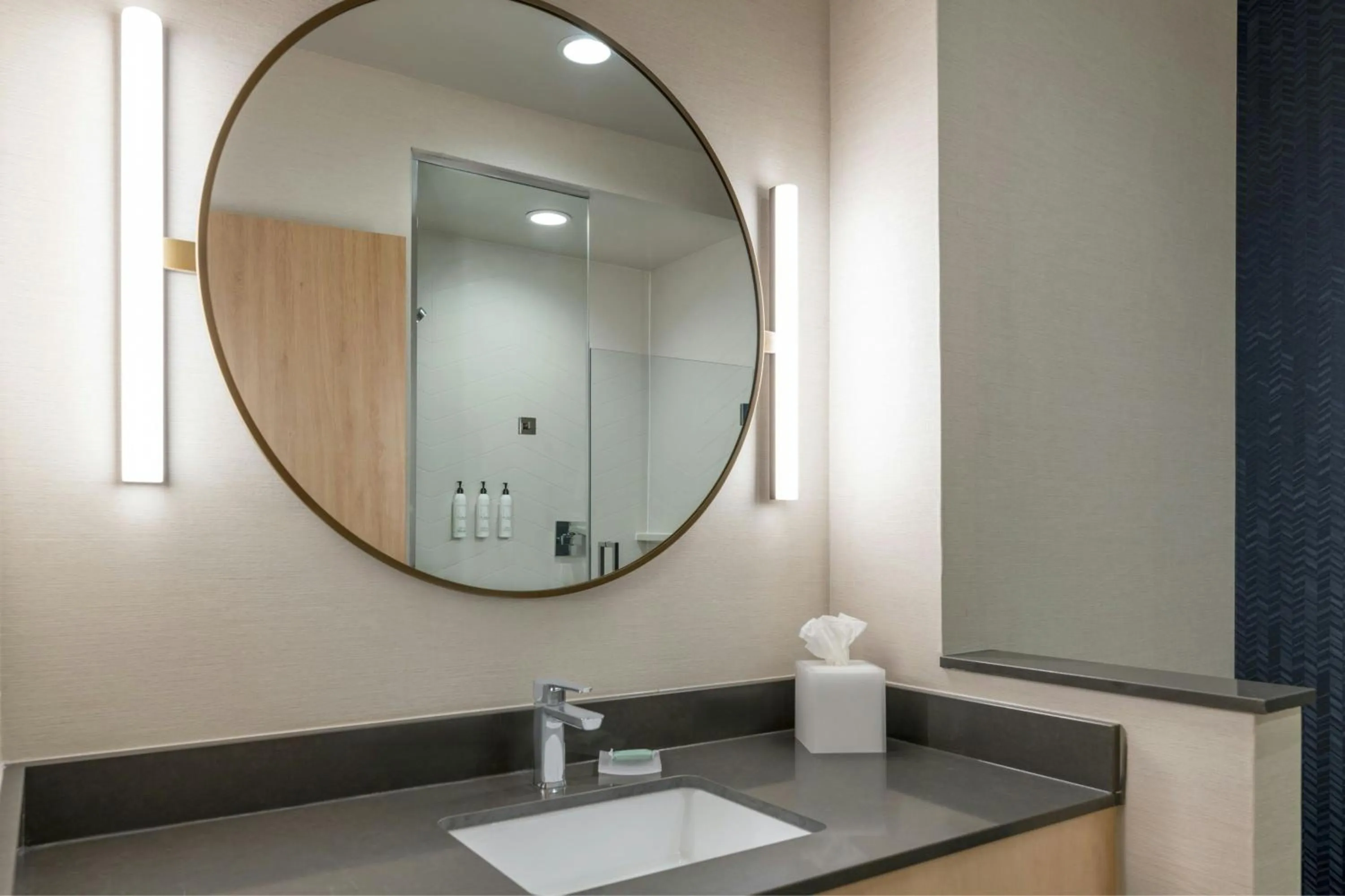 Bathroom in Fairfield by Marriott Inn & Suites Kansas City at The Legends