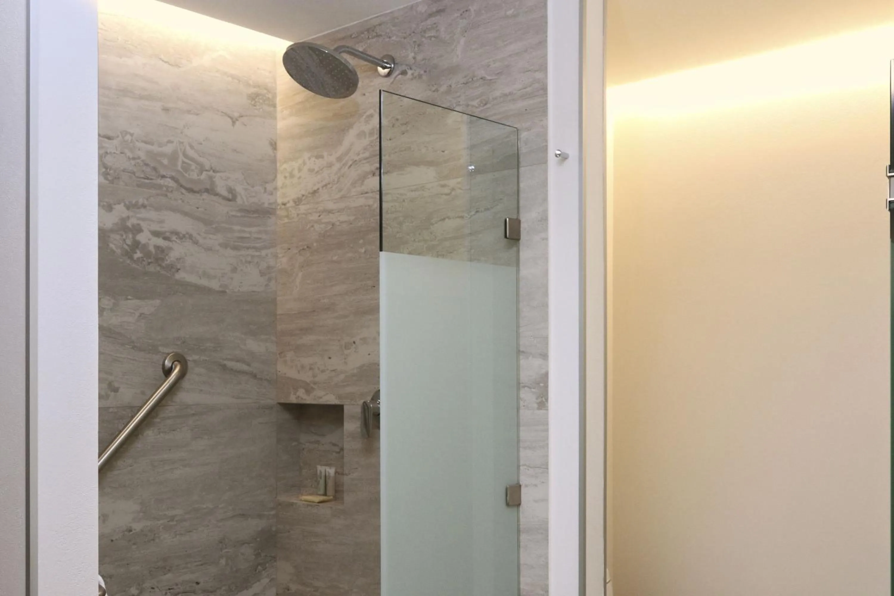 Bathroom in City Express Plus by Marriott Monterrey Centro