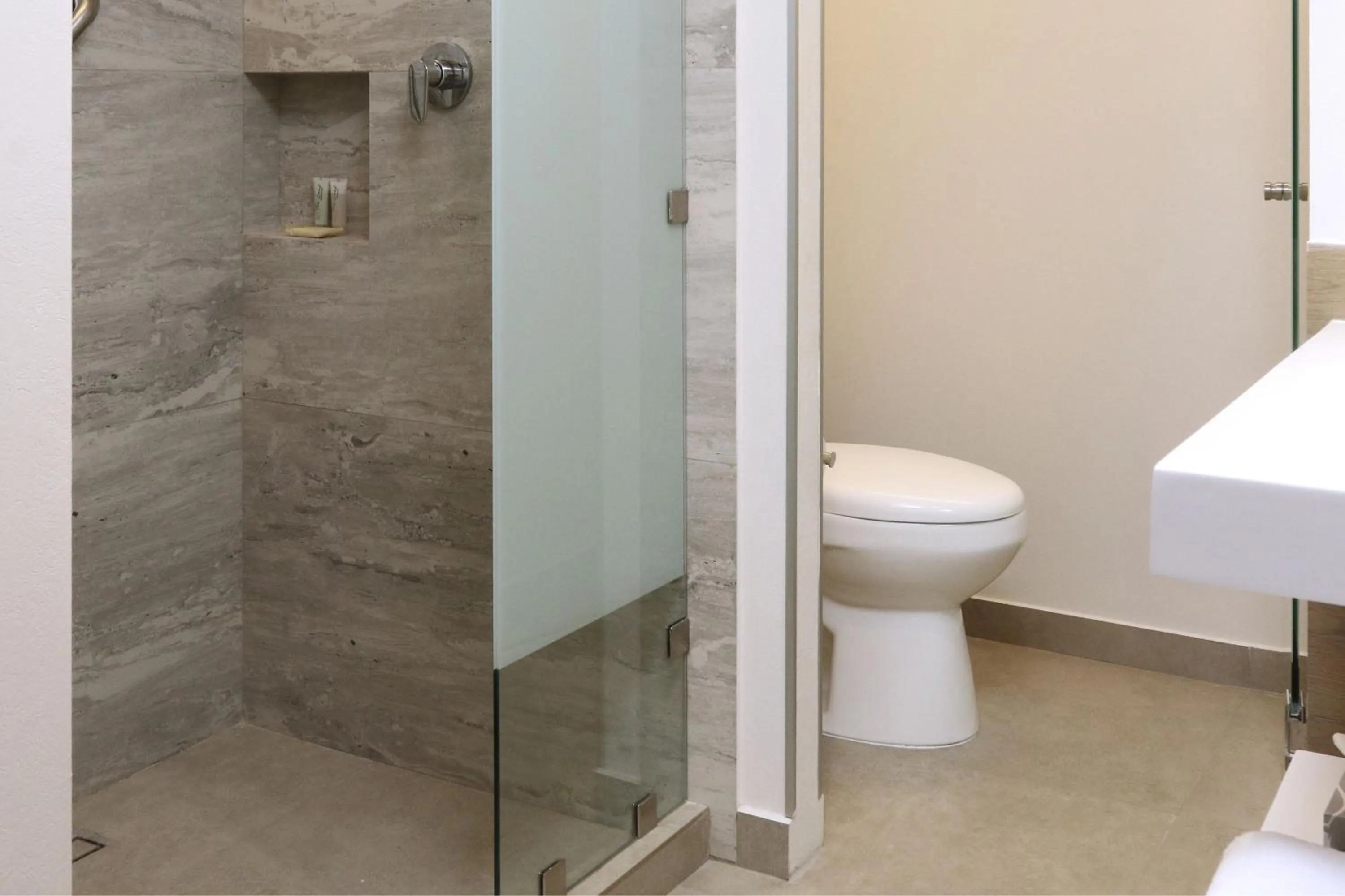 Bathroom in City Express Plus by Marriott Monterrey Centro