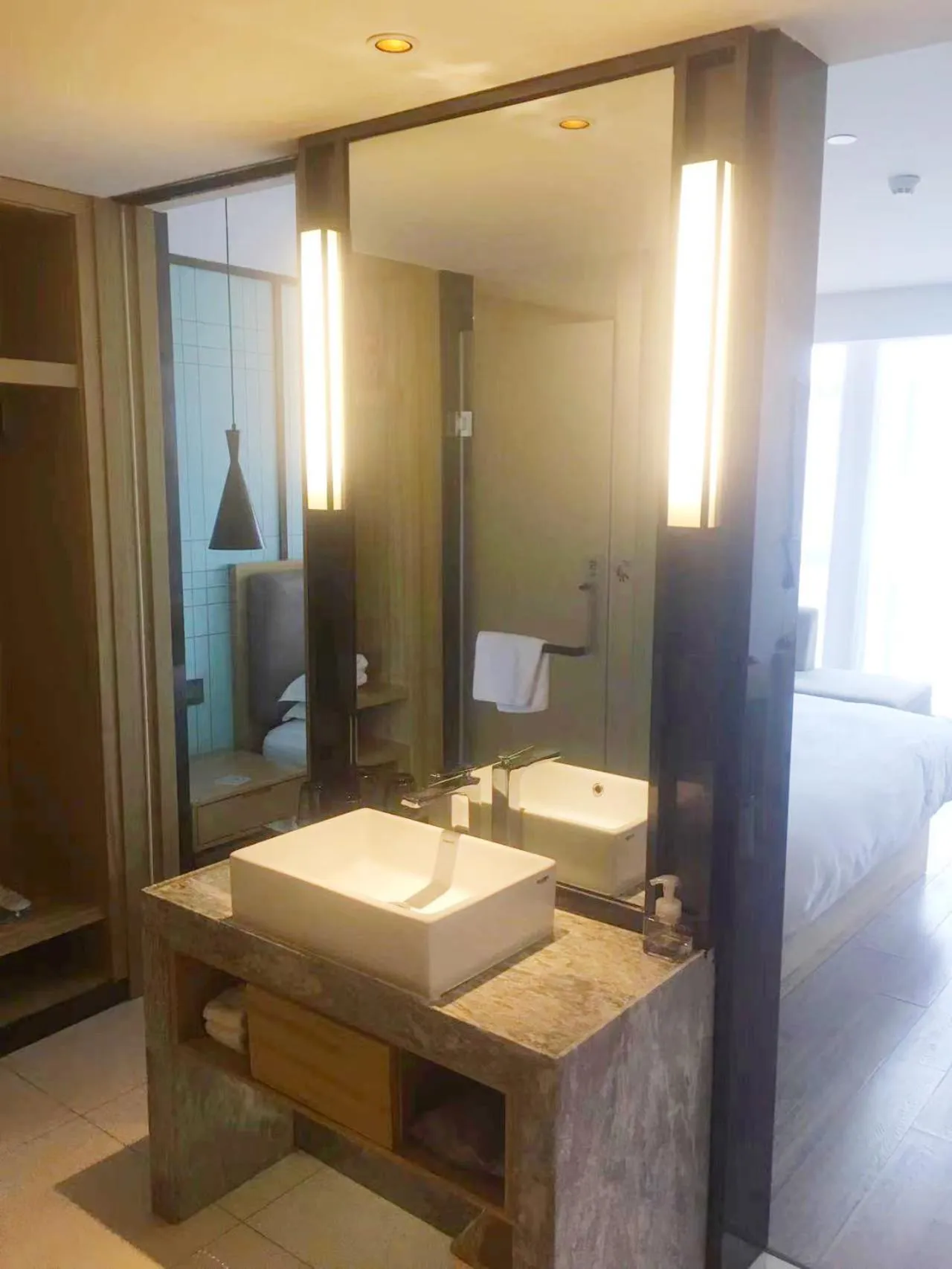 Bathroom in Echarm Hotel - Jingmen Yintai City Jingchu Institute of Technology