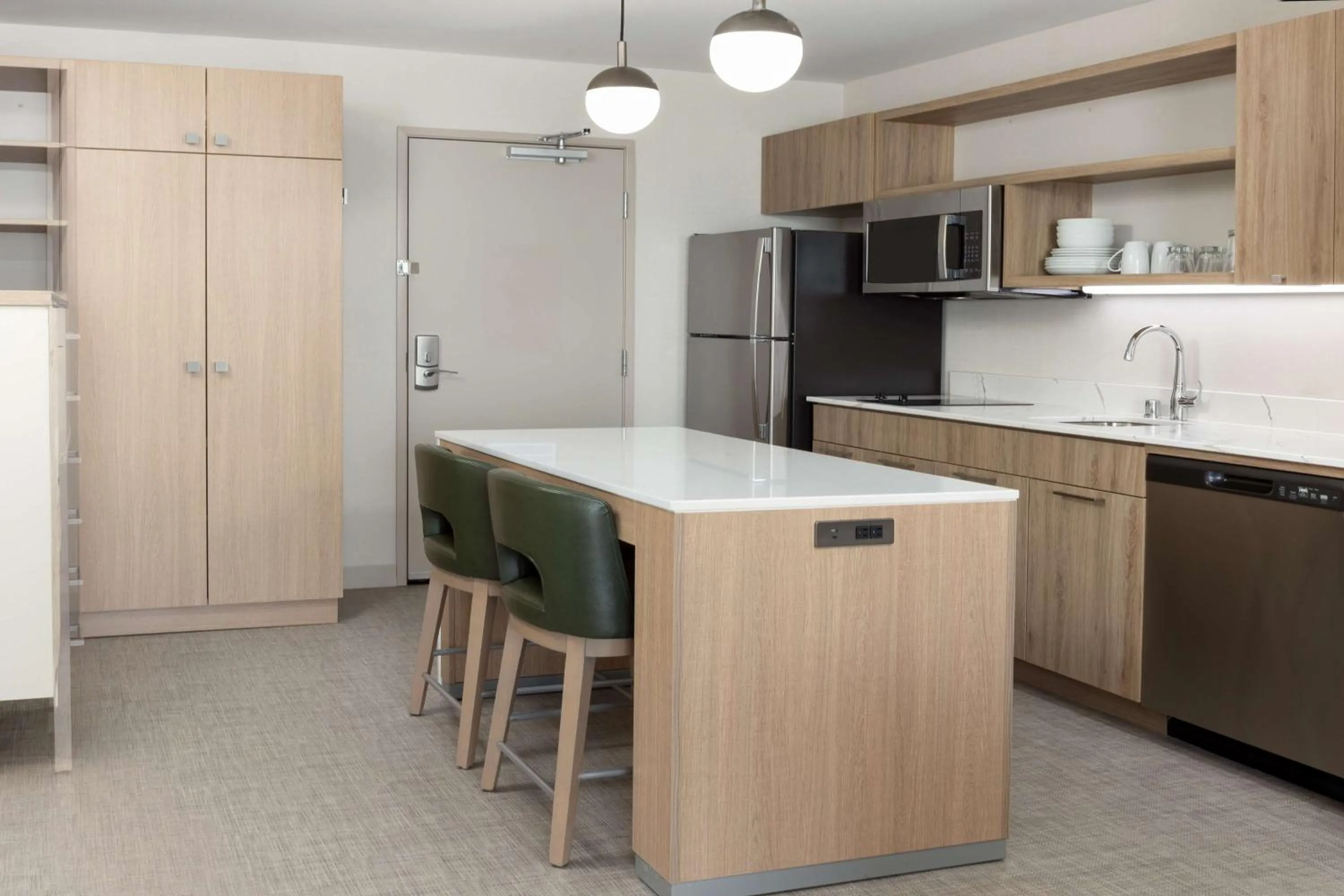 Kitchen or kitchenette in Homewood Suites by Hilton Cypress Orange County