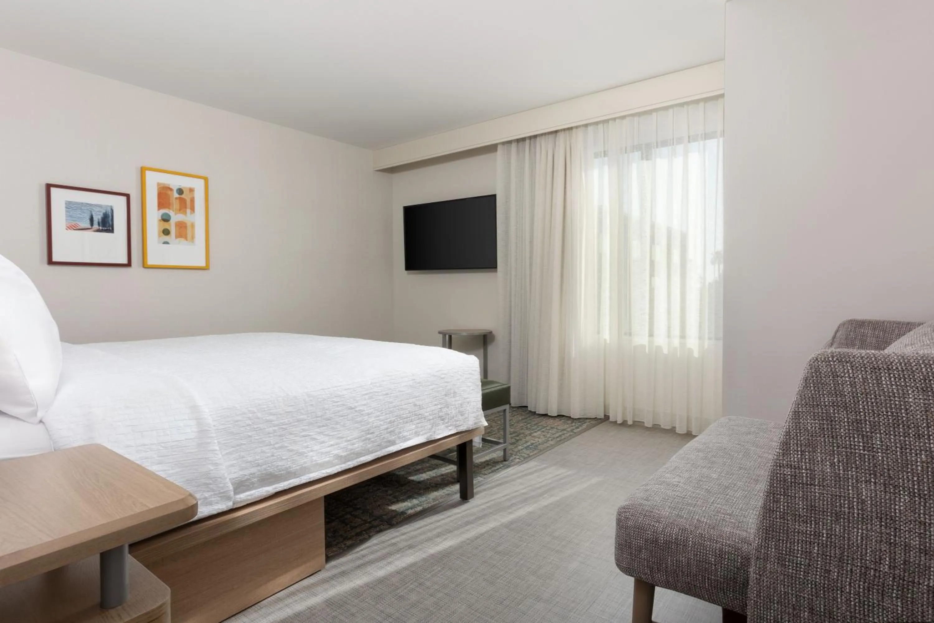 Bedroom, Bed in Homewood Suites by Hilton Cypress Orange County