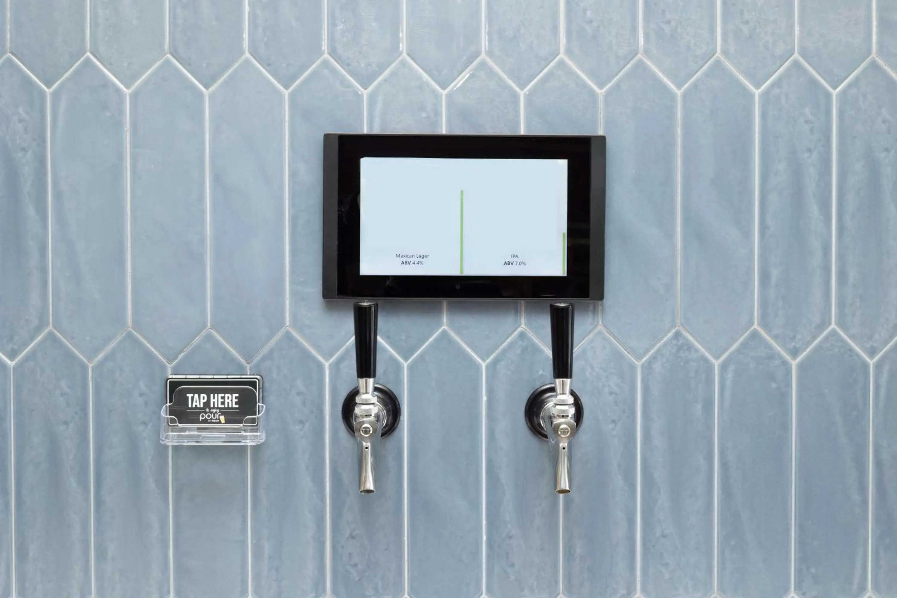 Dining area in Homewood Suites by Hilton Cypress Orange County