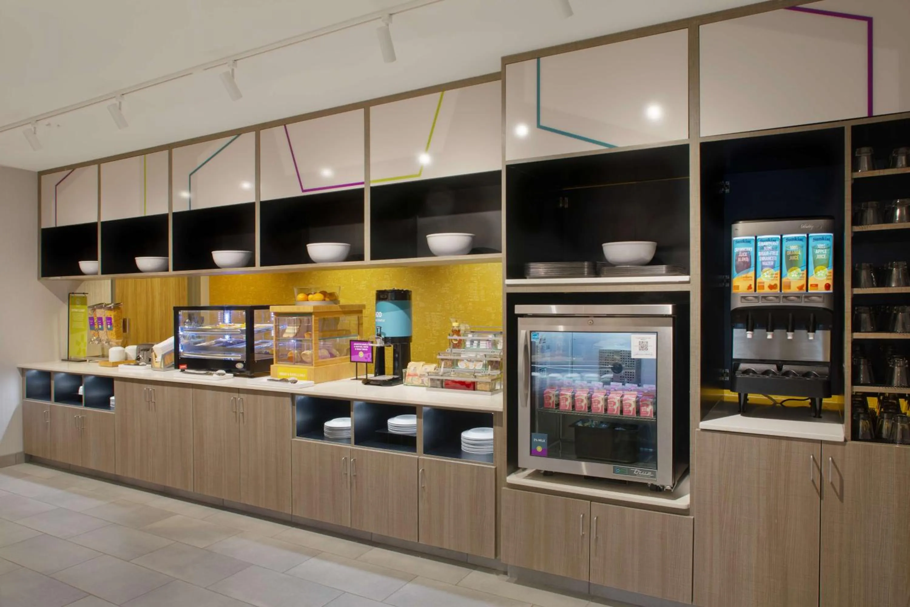 Breakfast in Home2 Suites By Hilton Little Rock Midtown Medical Center