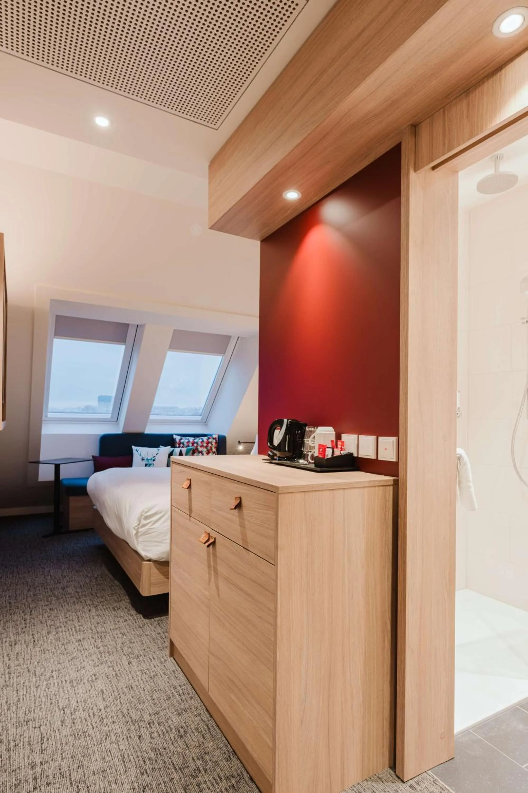 Photo of the whole room, Bed in Hampton By Hilton Vienna City West
