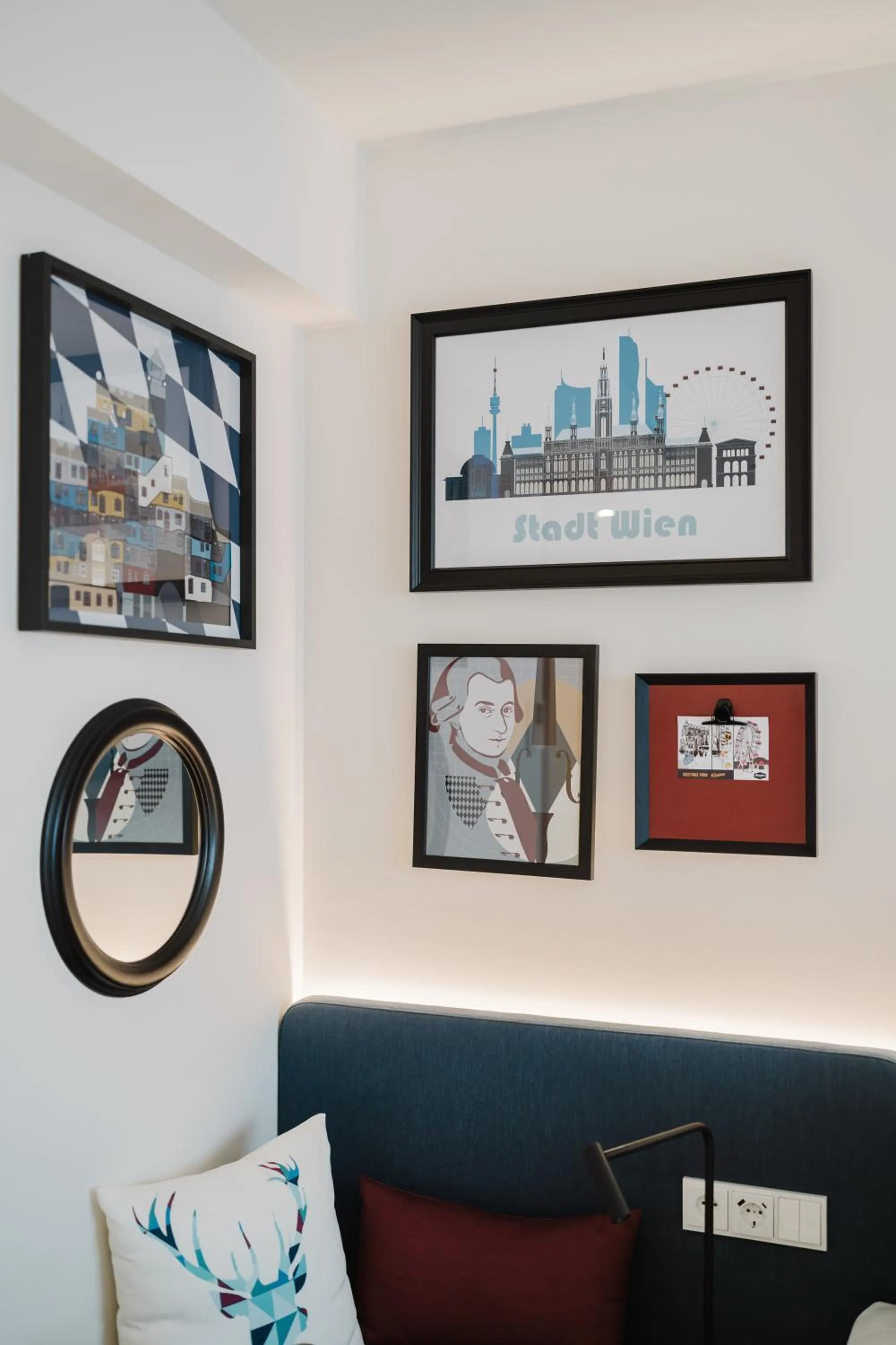 room service in Hampton By Hilton Vienna City West