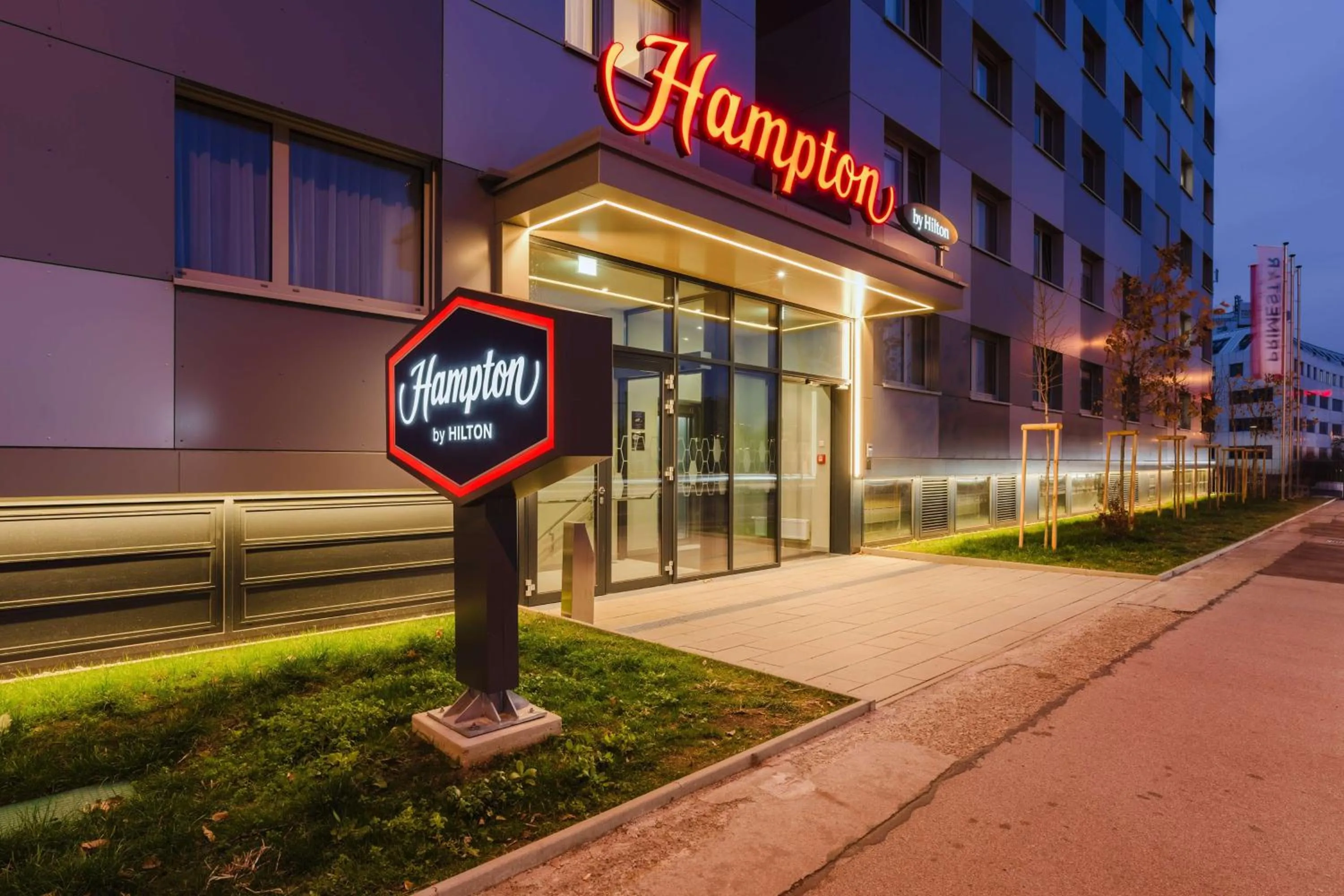 Property building in Hampton By Hilton Vienna City West