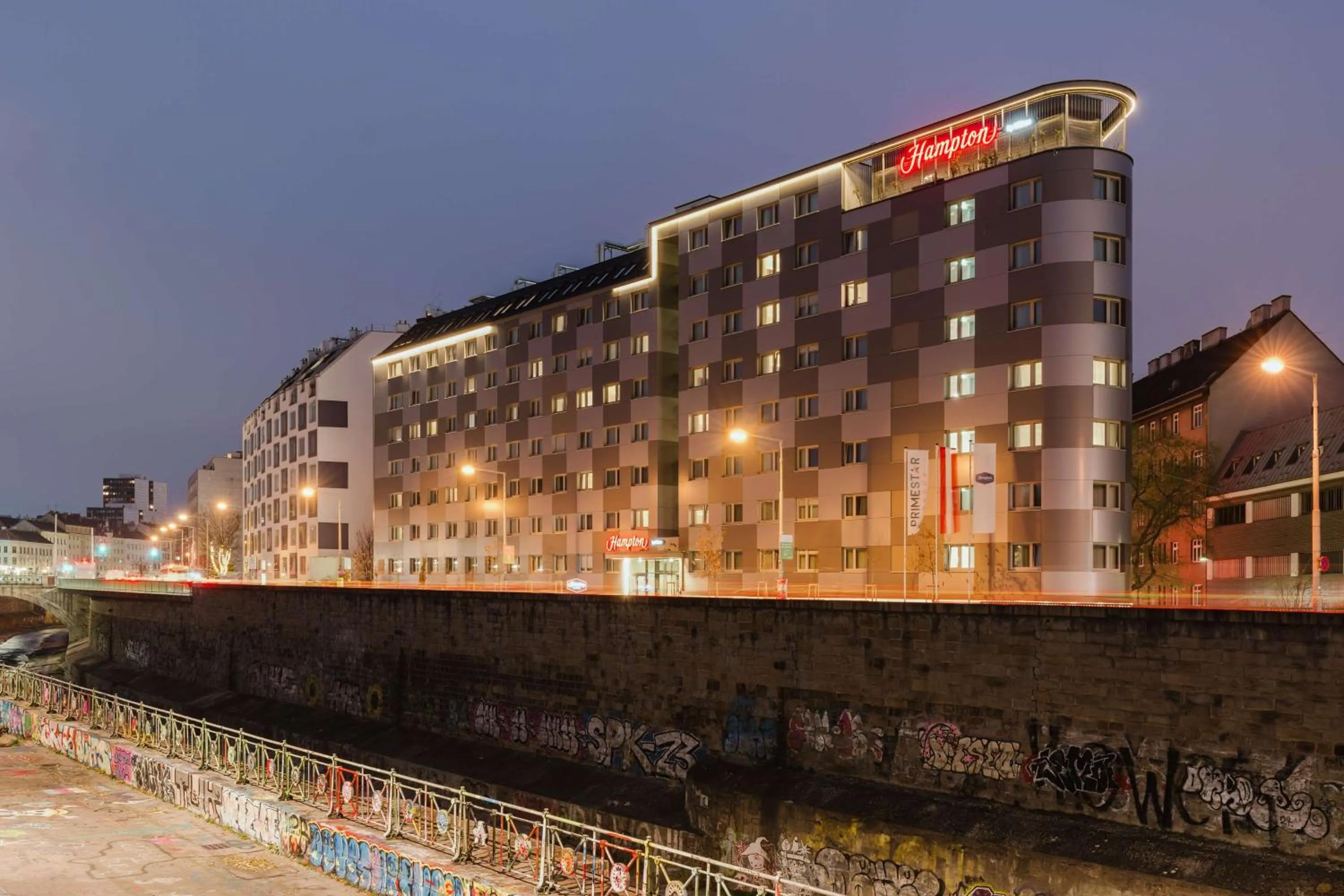 Property building in Hampton By Hilton Vienna City West