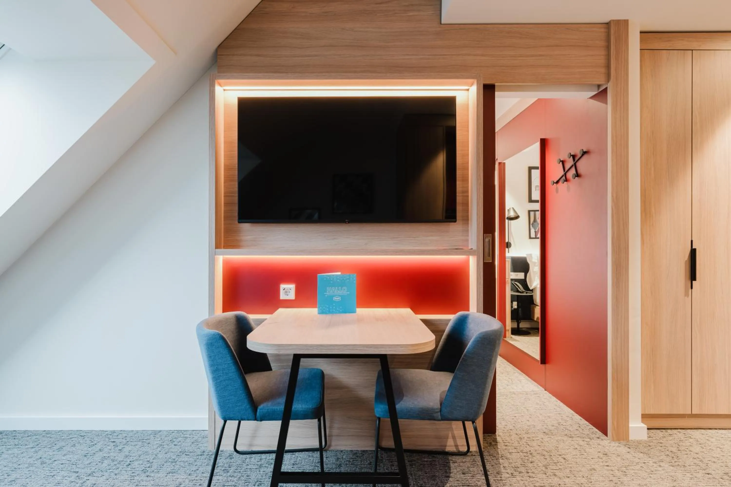 Dining area in Hampton By Hilton Vienna City West