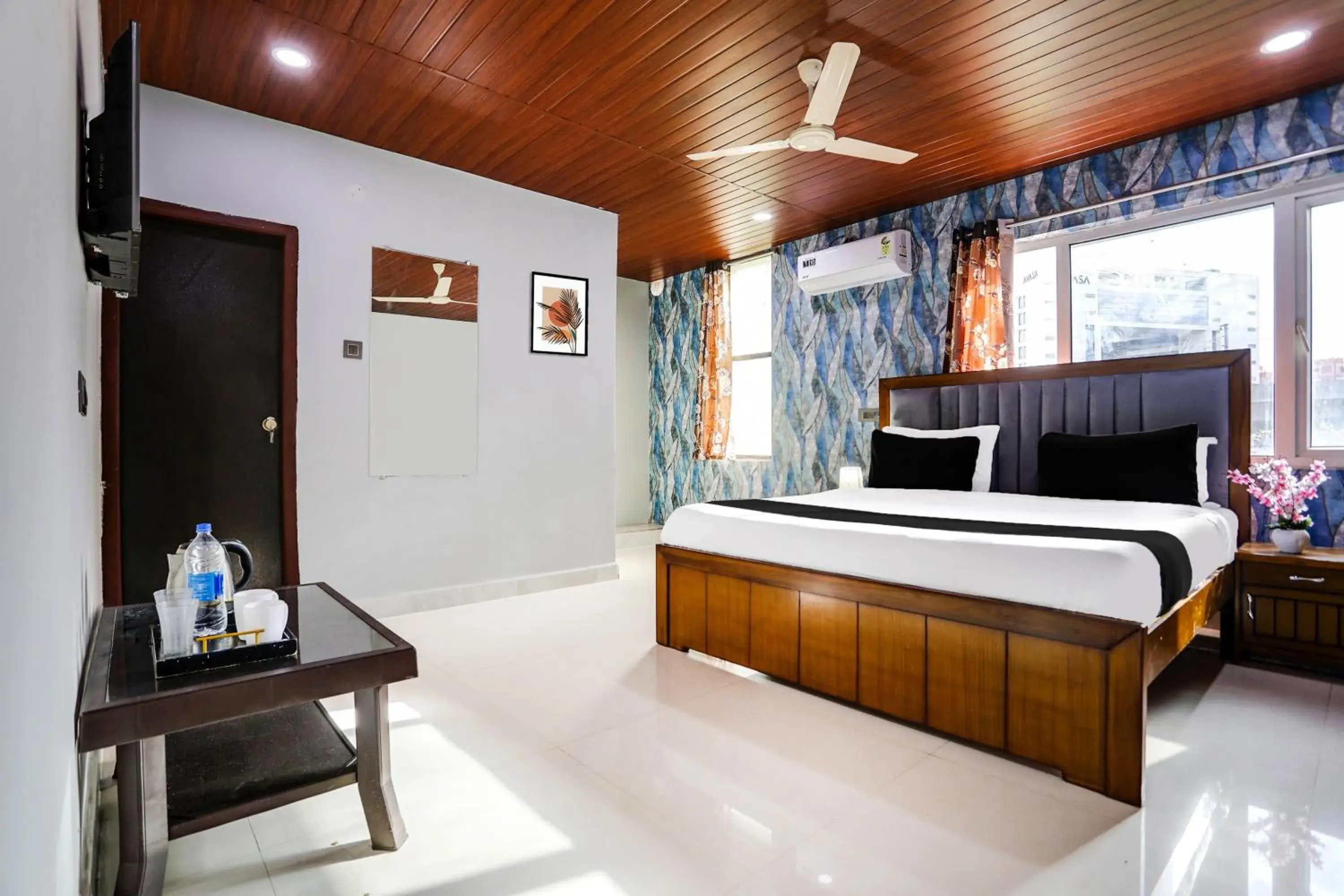 Classic Triple Room - single occupancy in Super Hotel O Madhapur VIP Hills Classic Triple Room - single occupancy in Super Hotel O Madhapur VIP Hills