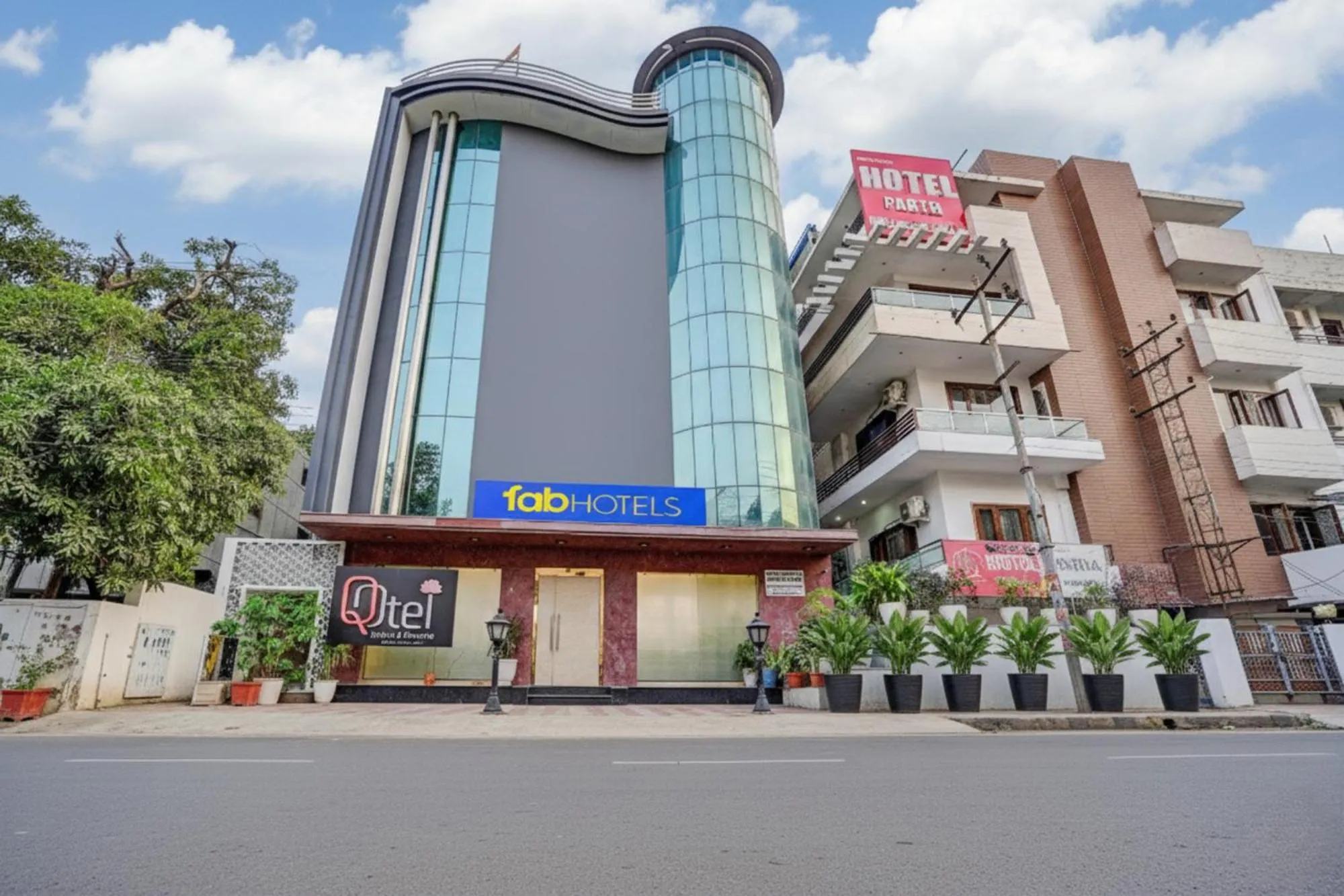 Property building in FabHotel Kaushambi