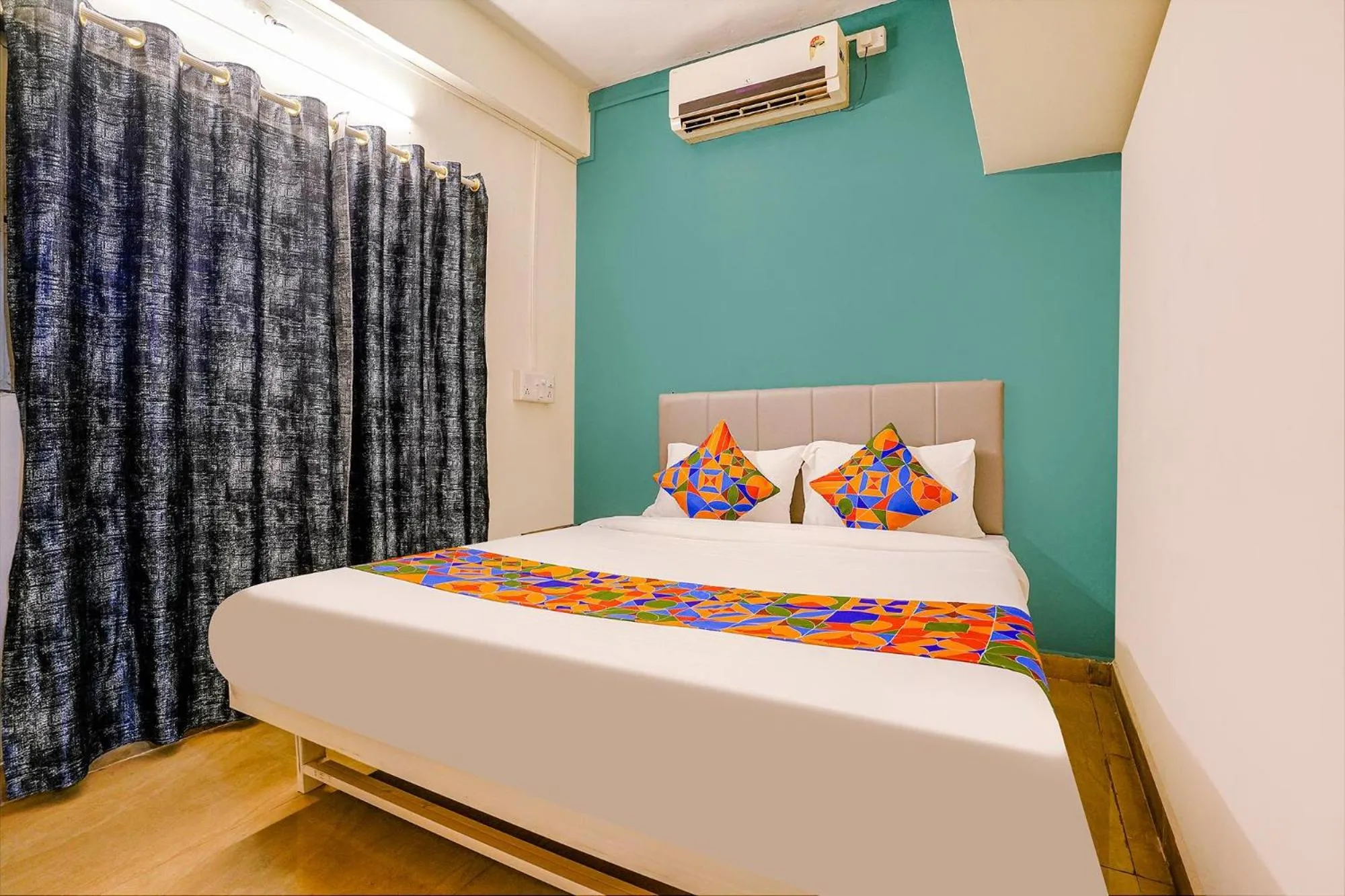 Deluxe Room - single occupancy in FabHotel Diamond Stay
