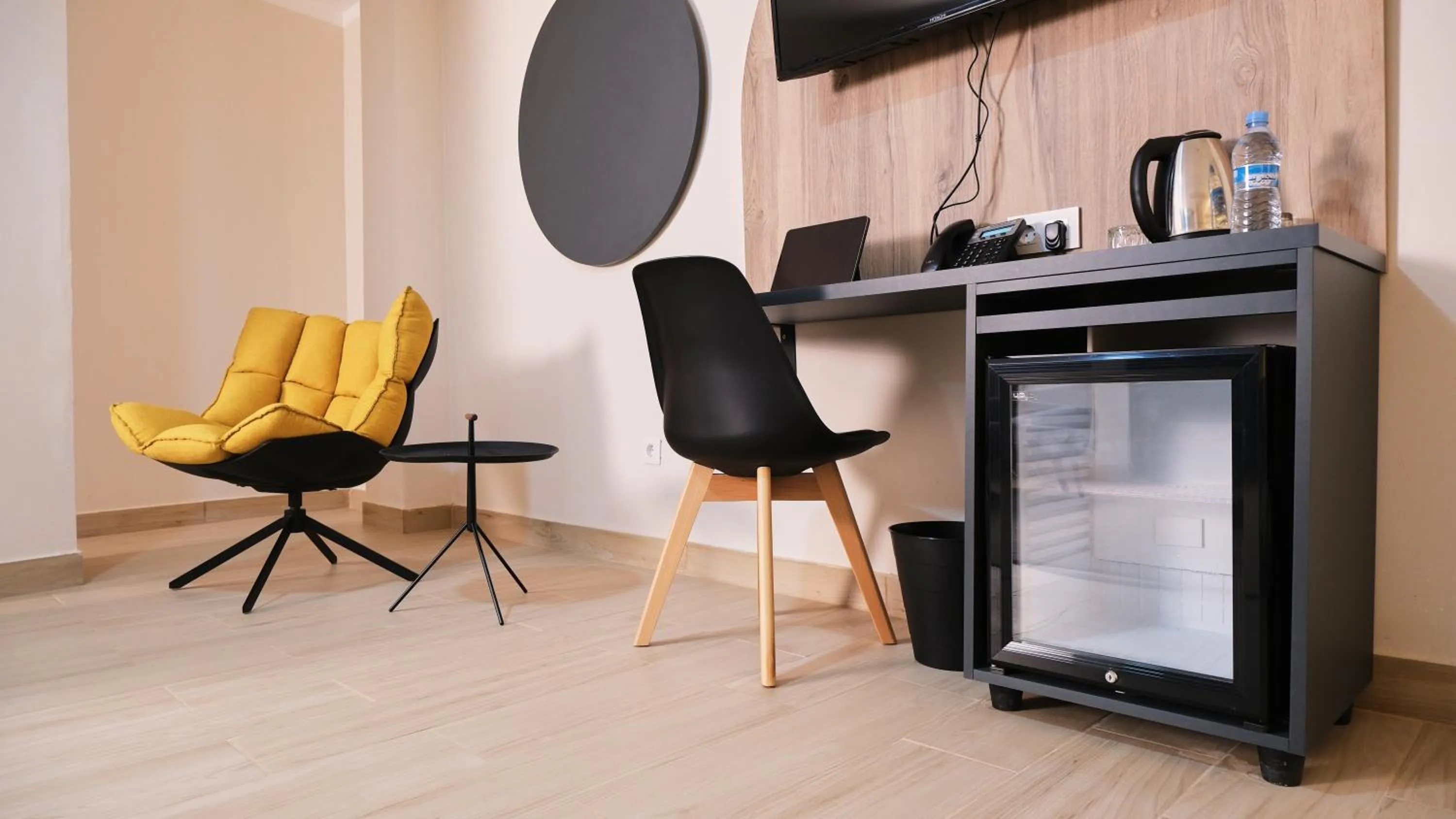 TV and multimedia in Hotel Aloe Emira NKC