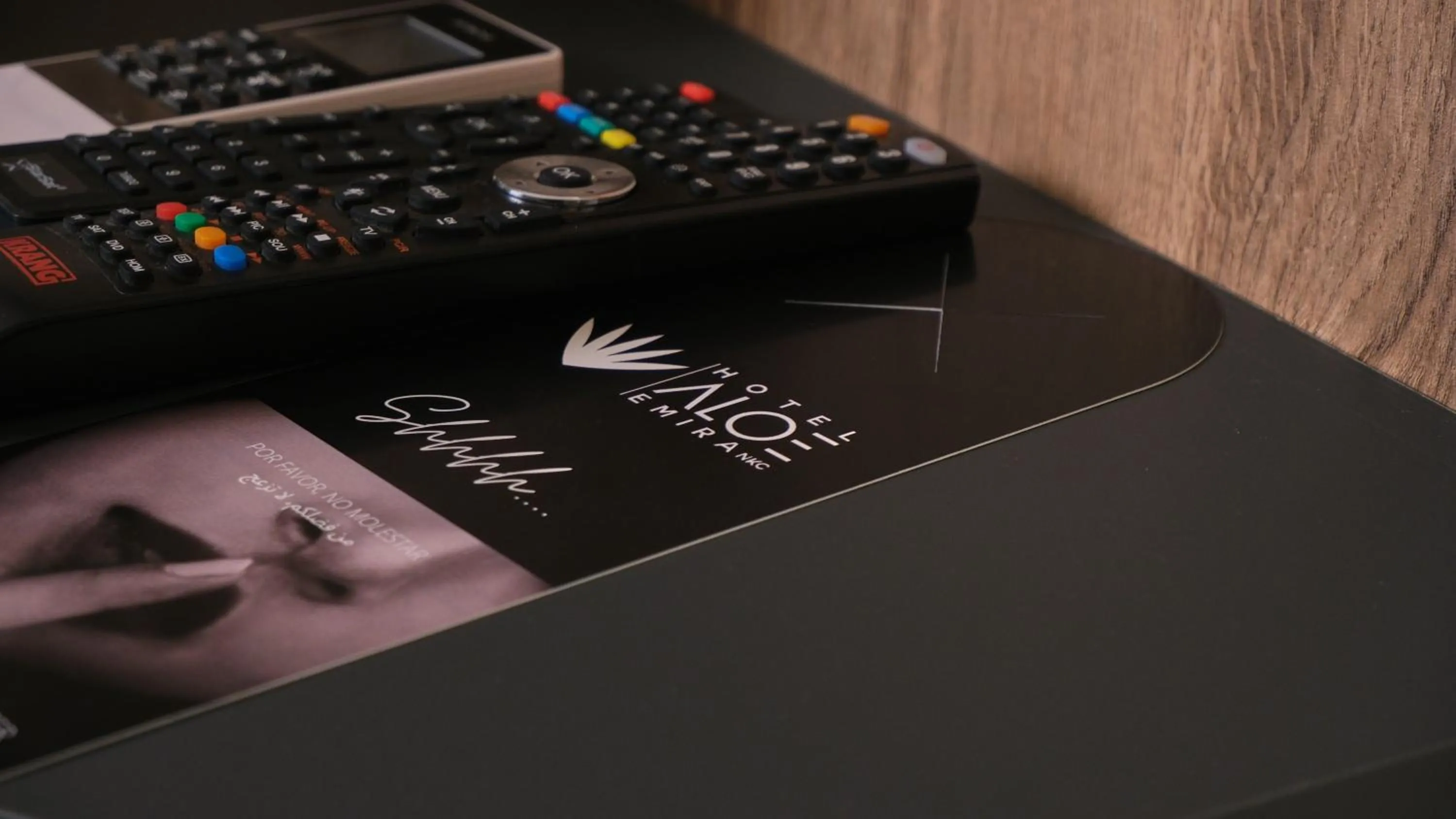 TV and multimedia in Hotel Aloe Emira NKC