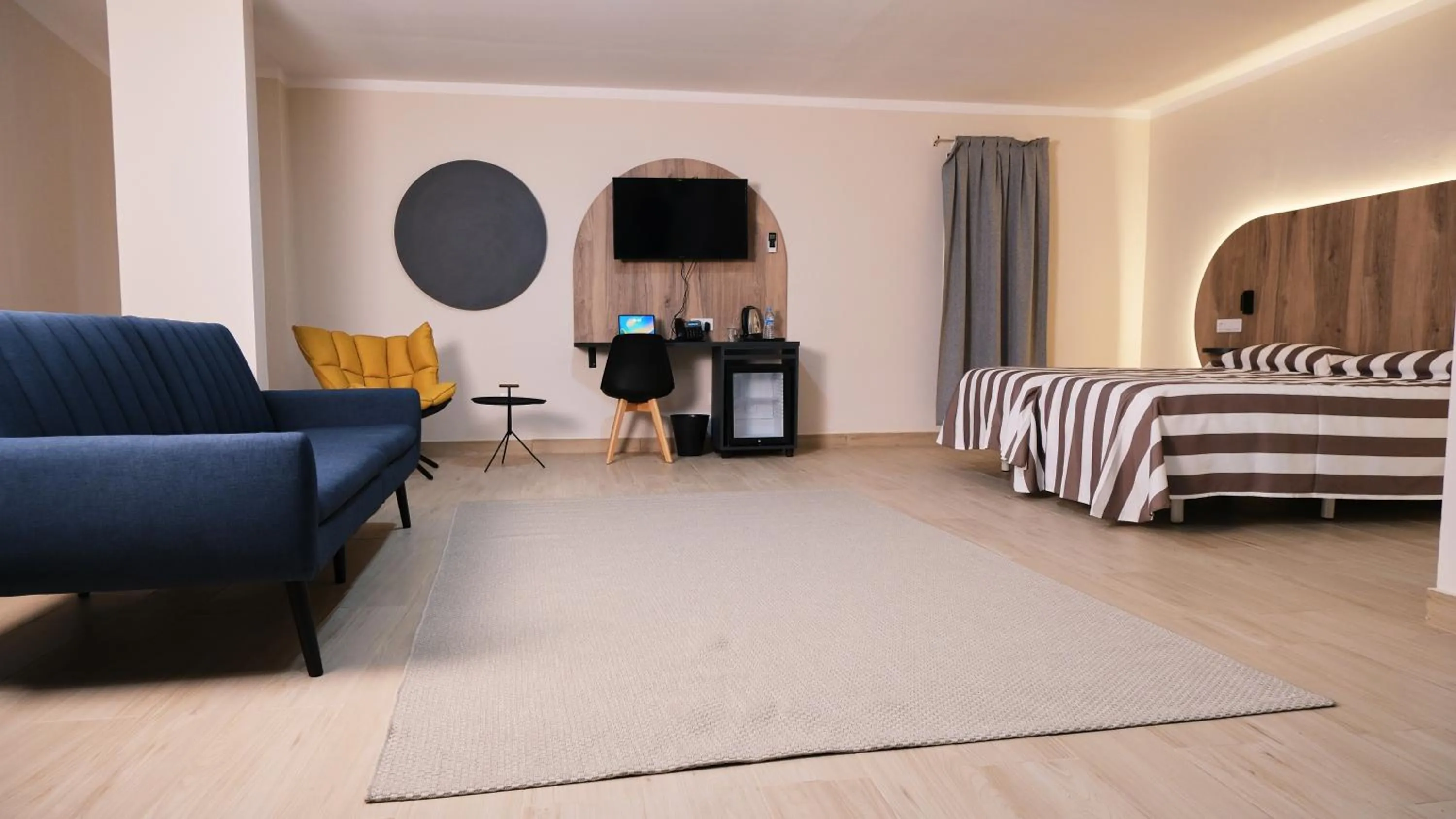 Photo of the whole room, Bed in Hotel Aloe Emira NKC