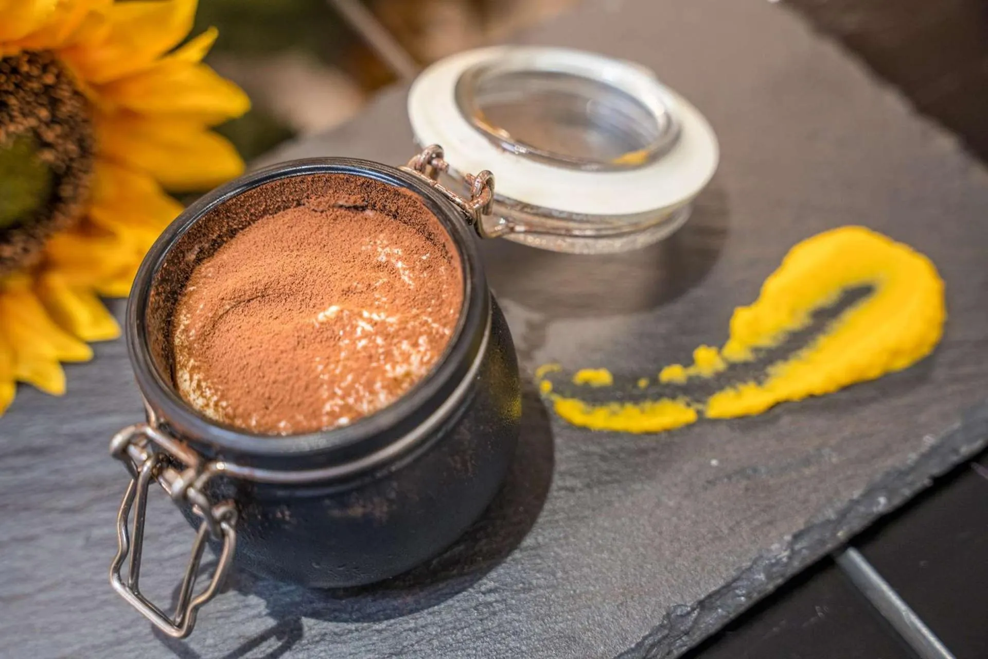 Dining area in Hampton By Hilton Locarno