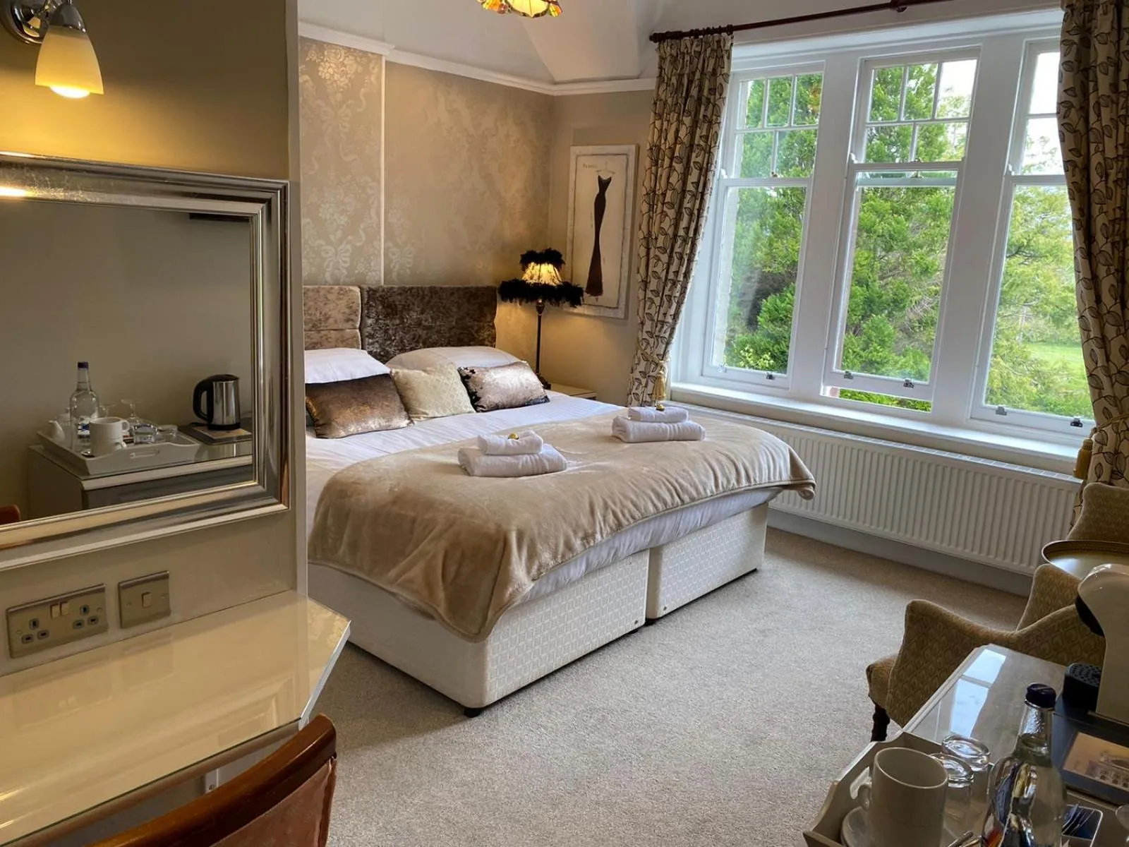 Photo of the whole room, Bed in Lakeside Country Guest House